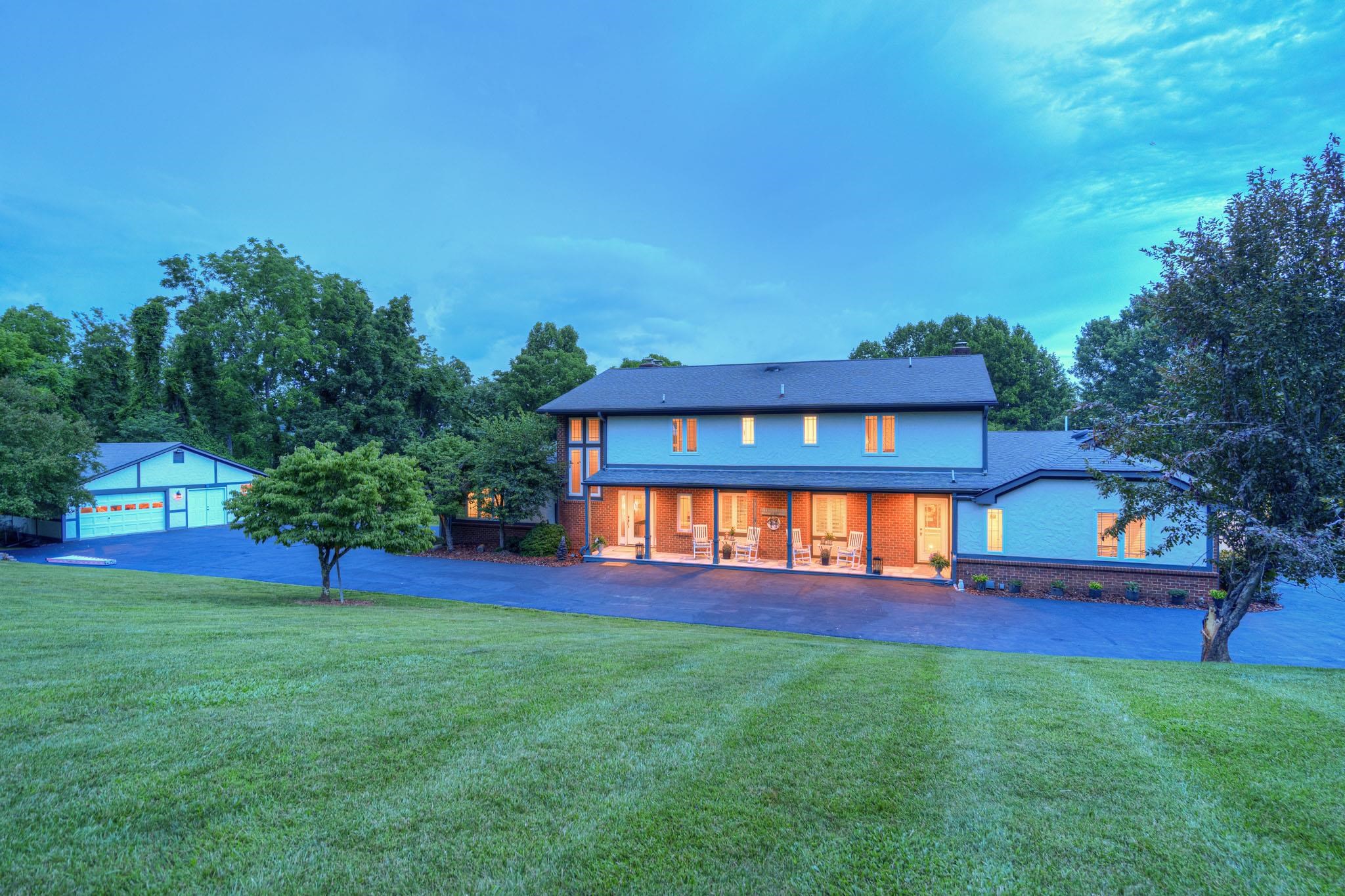 4506 Waterfront Farms Drive