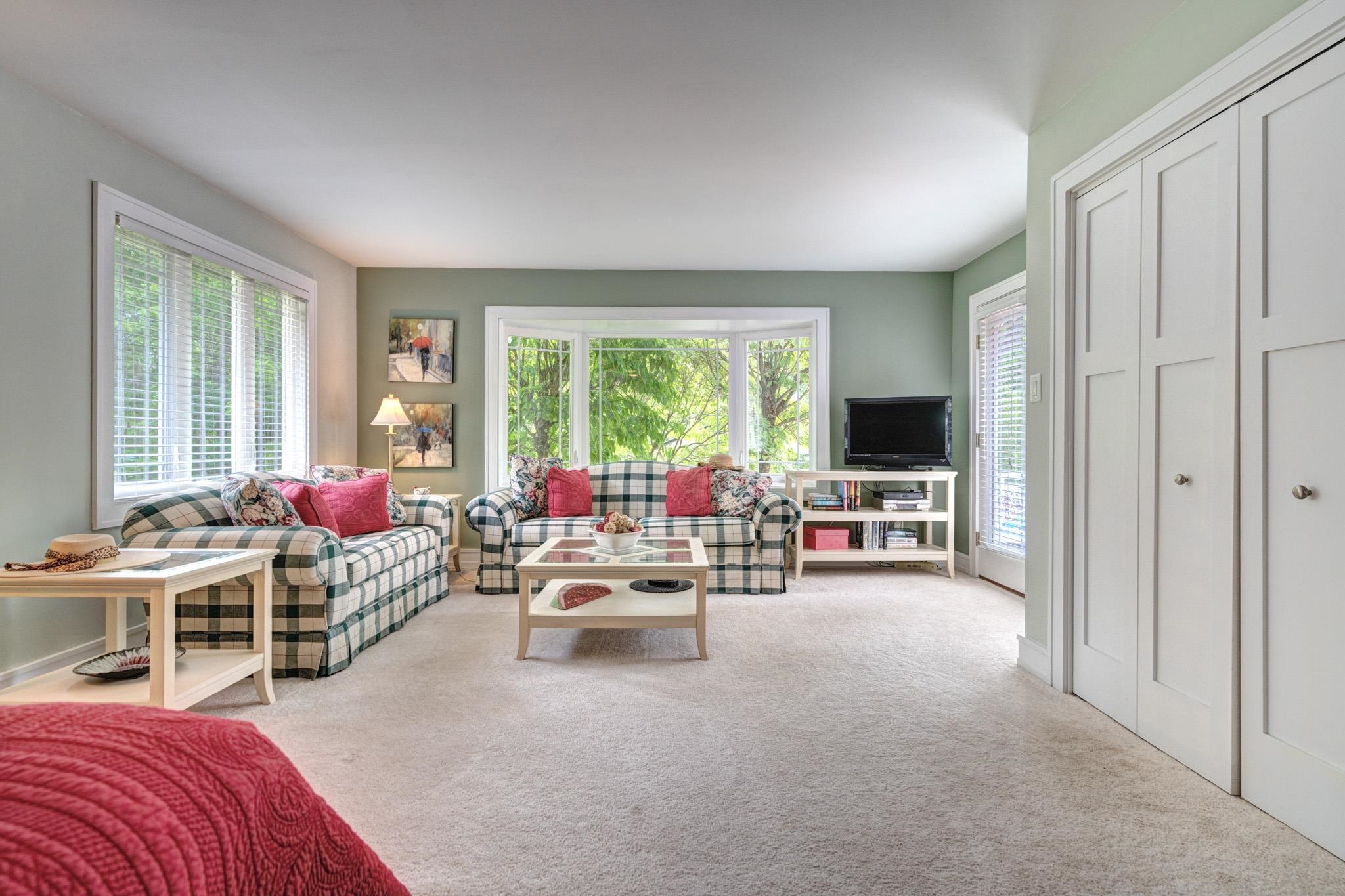 4506 Waterfront Farms Drive