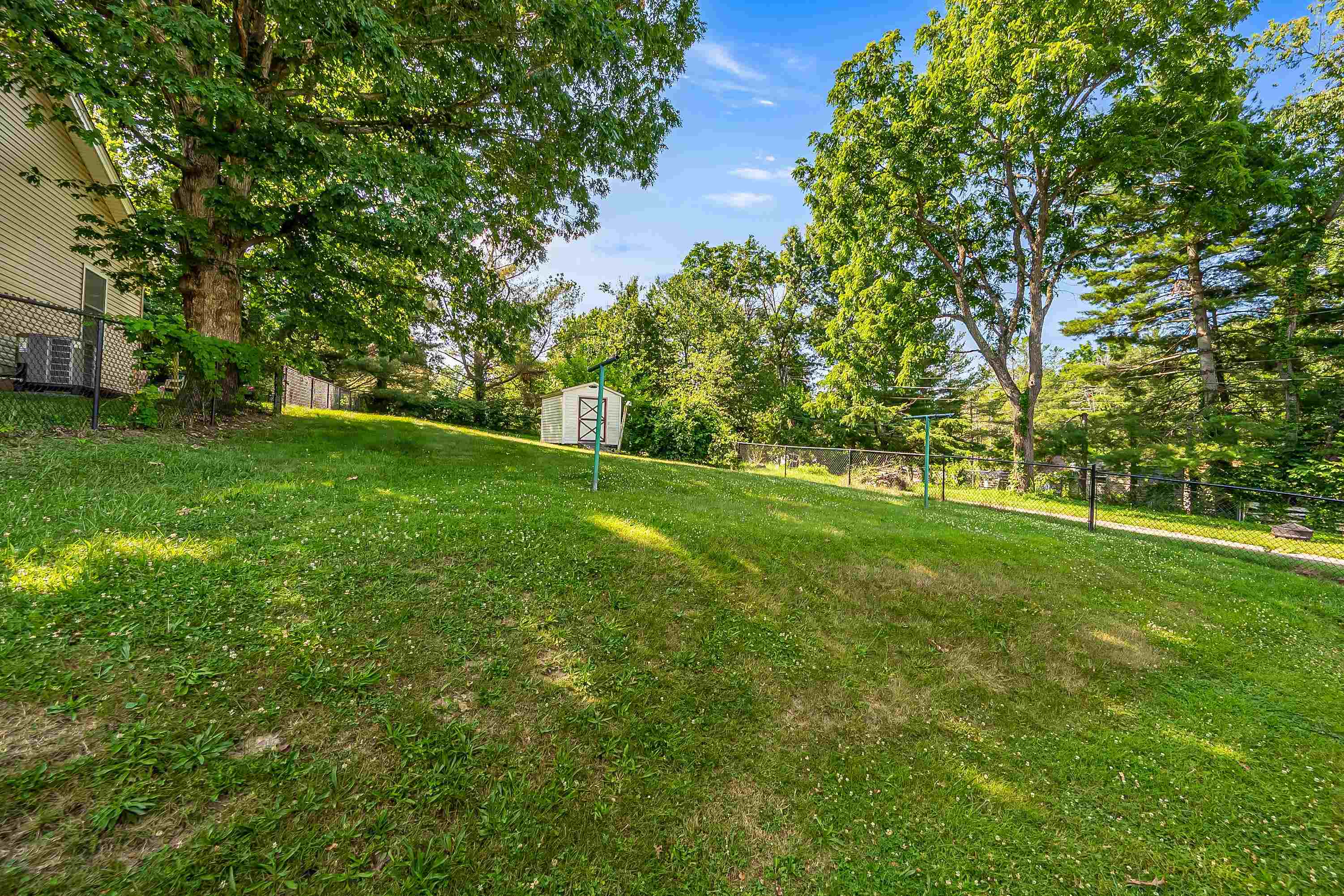 904 Giles Rd Road