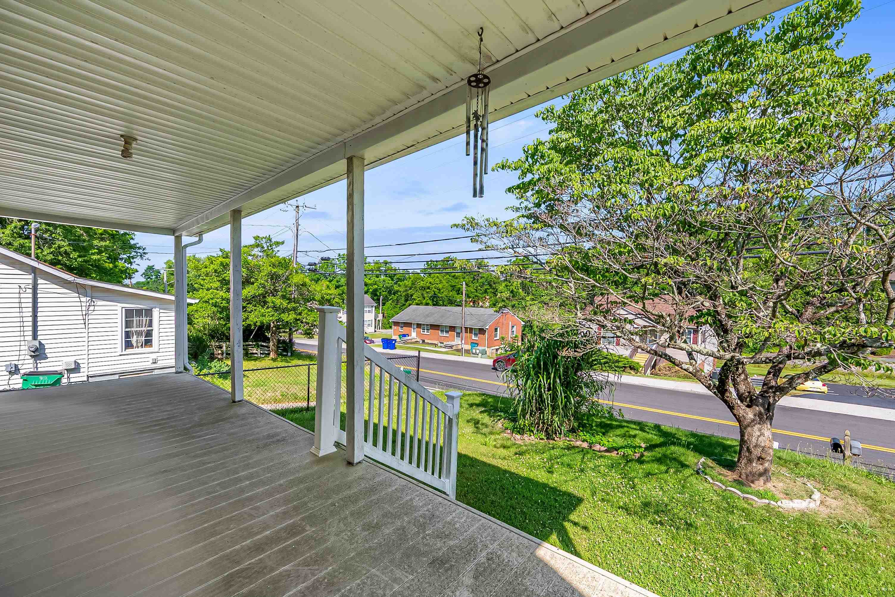 904 Giles Rd Road
