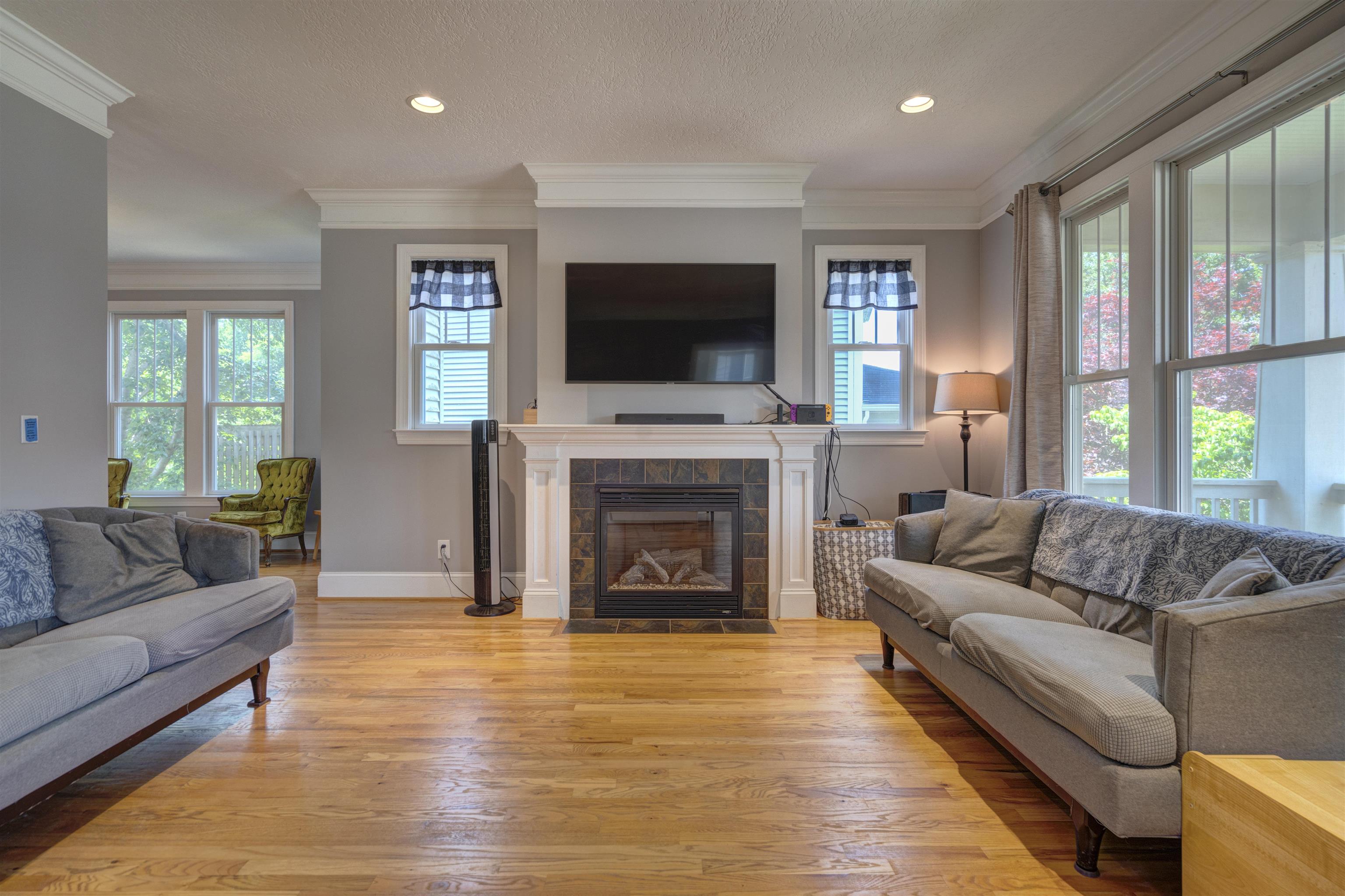 1803 HONEYSUCKLE Drive