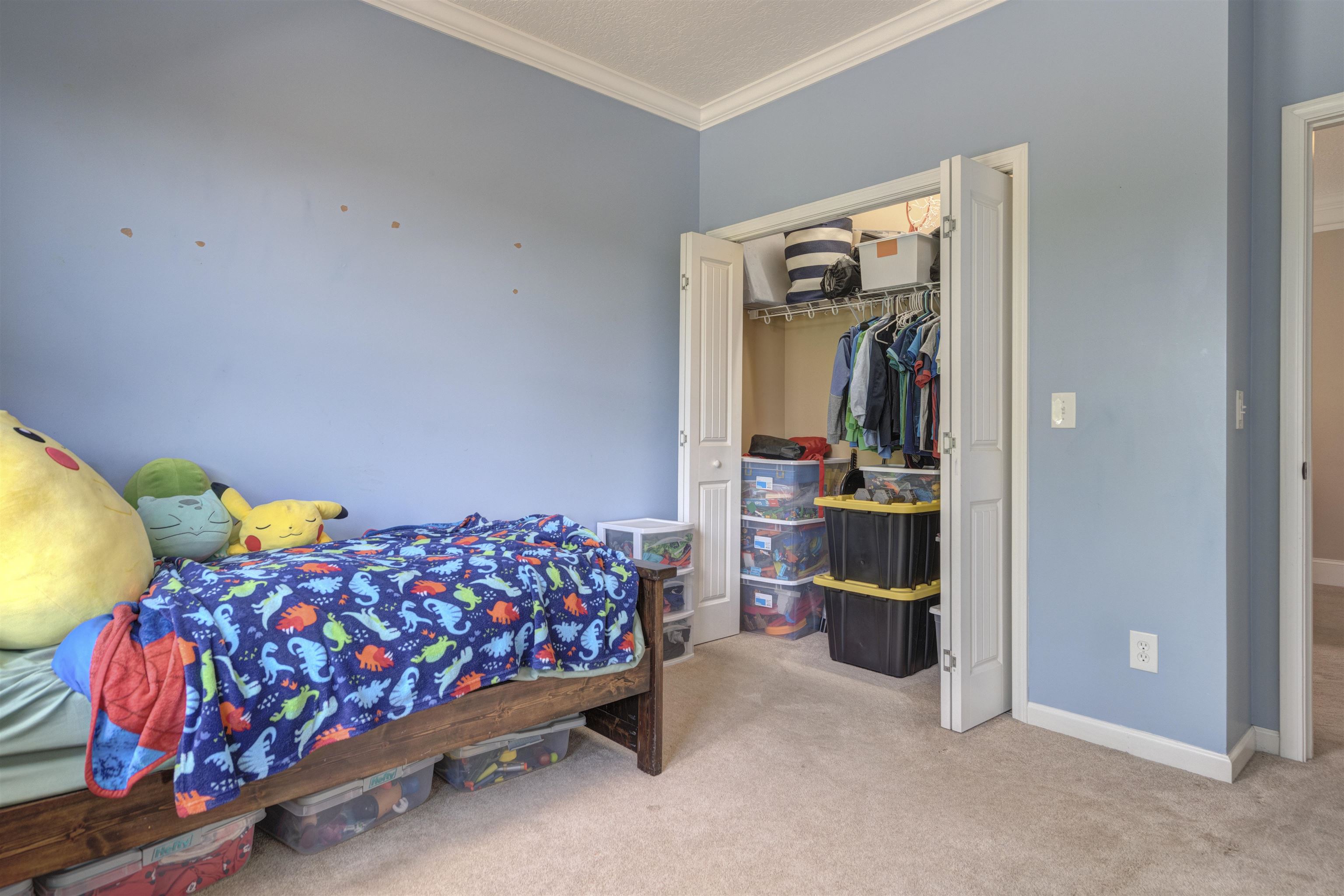 1803 HONEYSUCKLE Drive