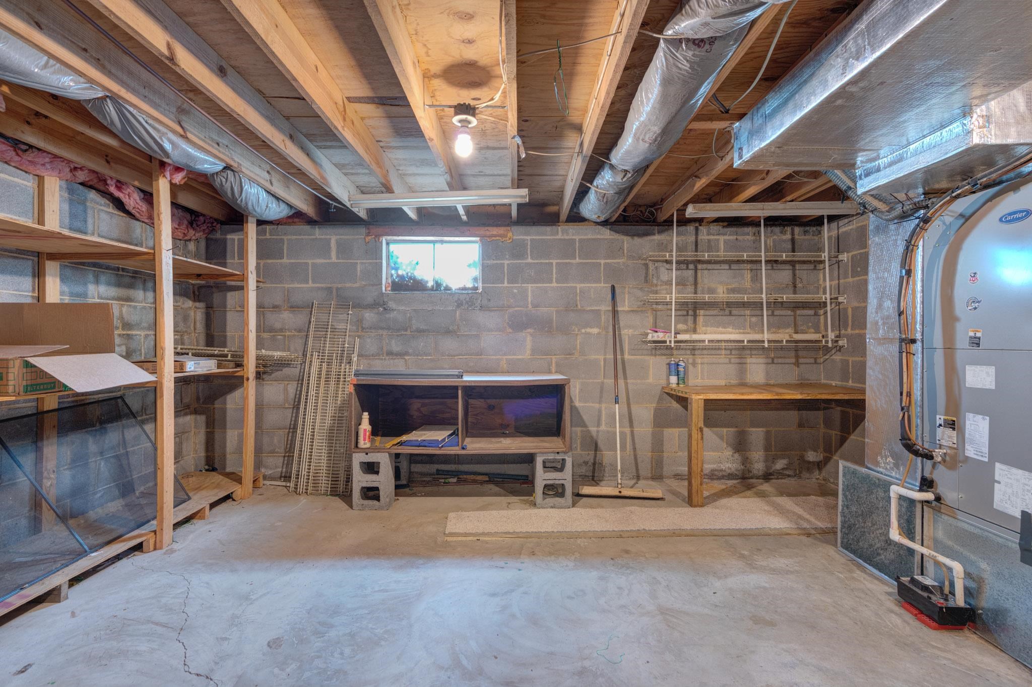 207 WOODBINE Drive