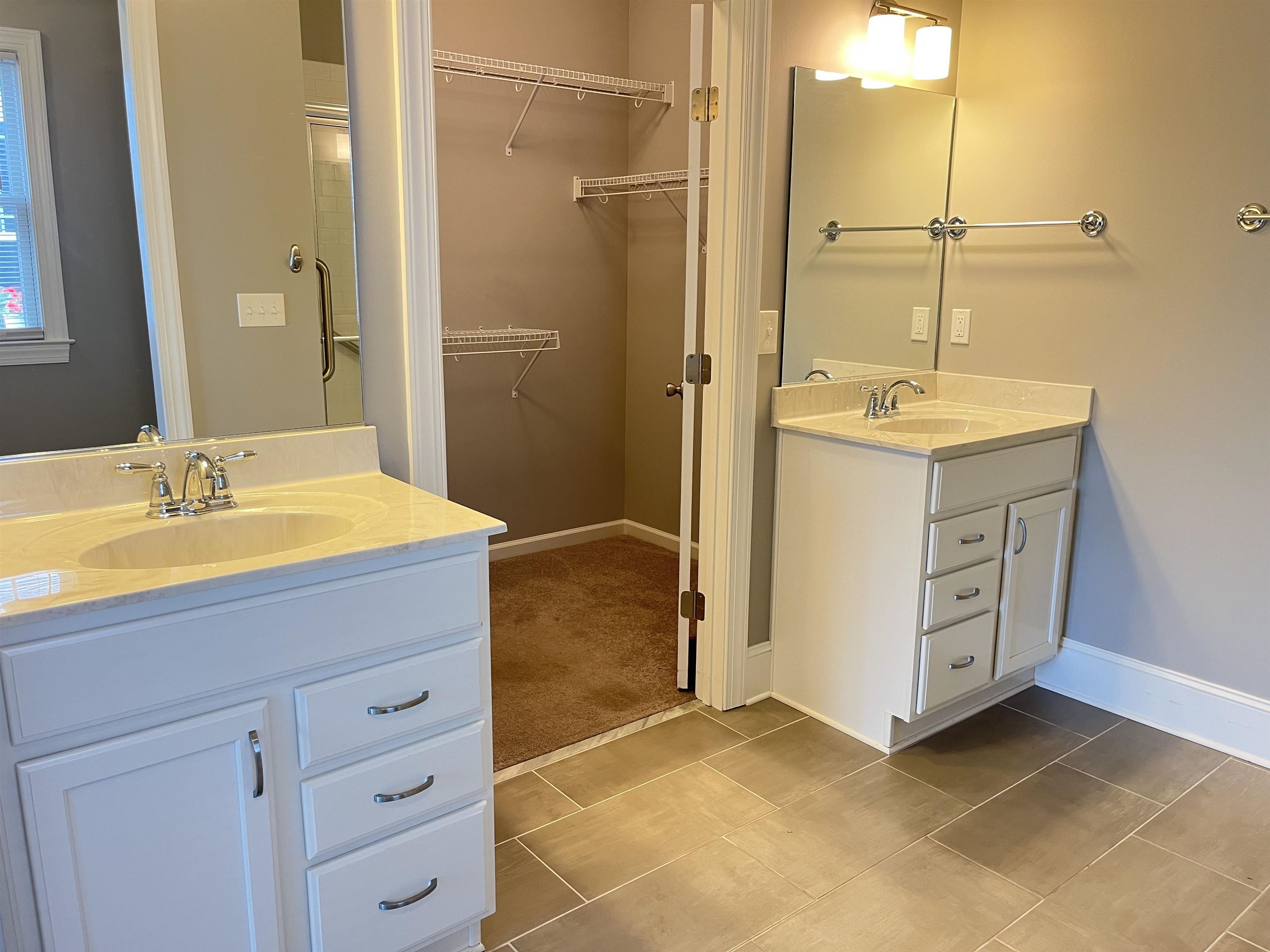 3785 FAIRWAY VIEW Drive