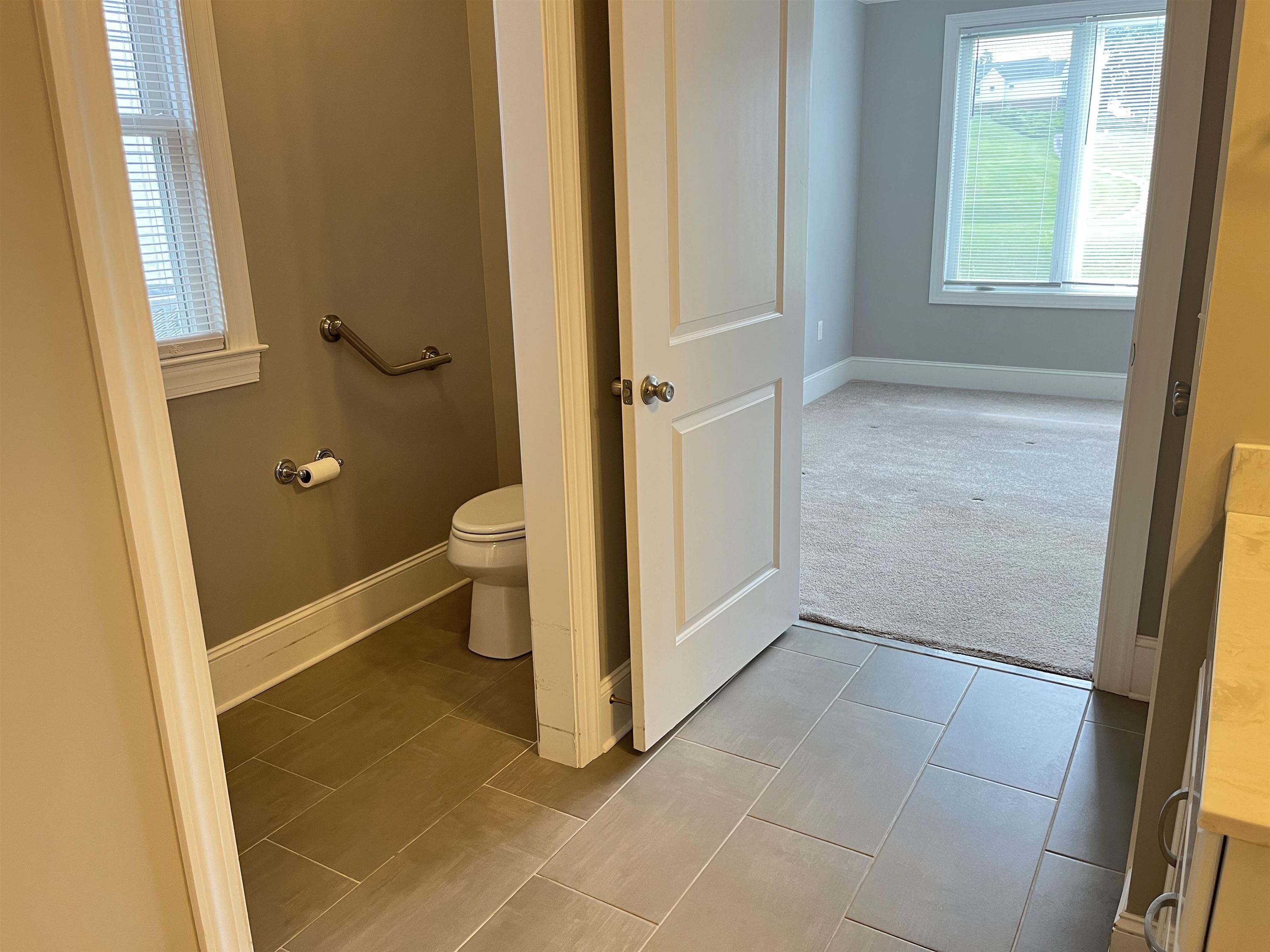 3785 FAIRWAY VIEW Drive