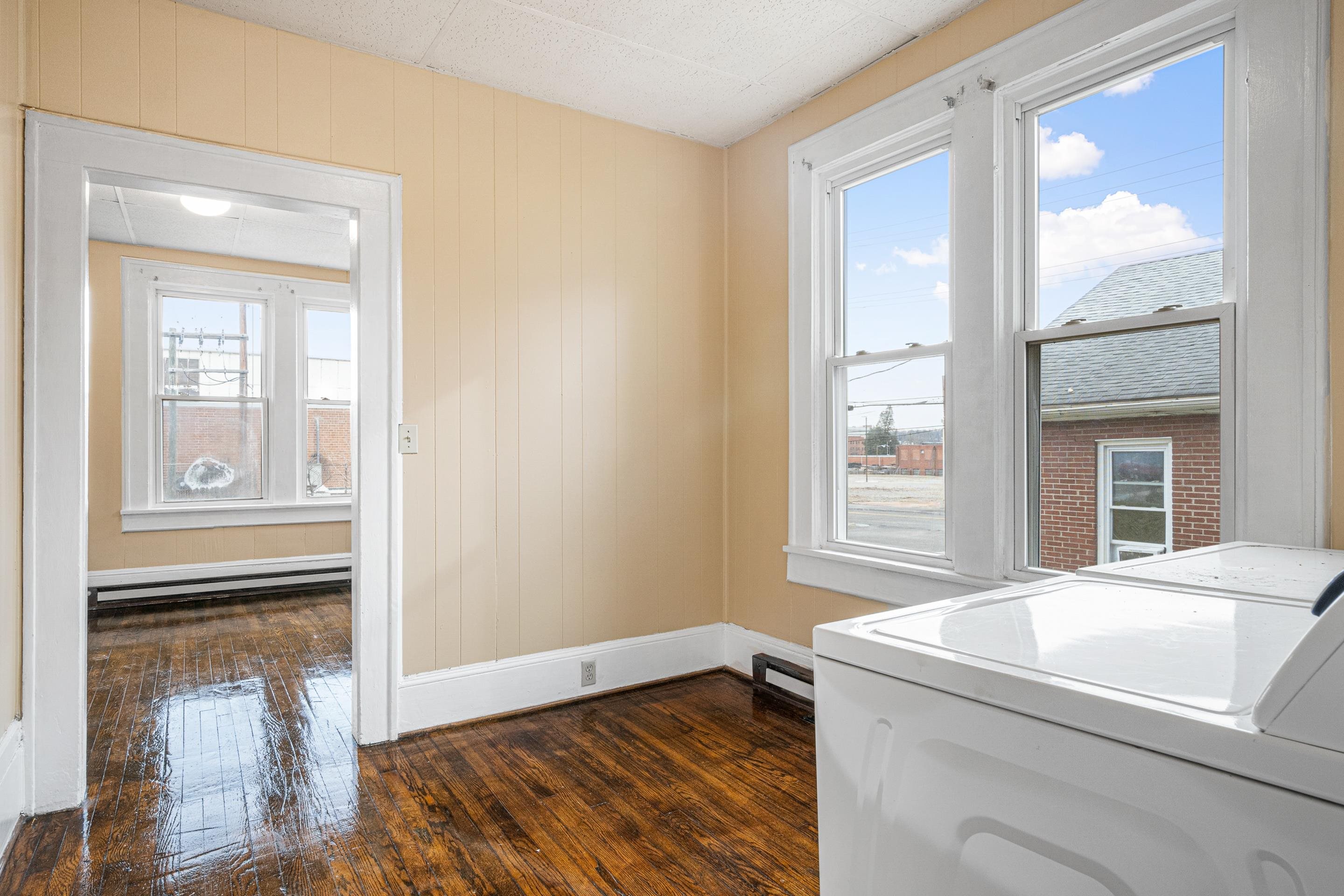 315 1ST Street
