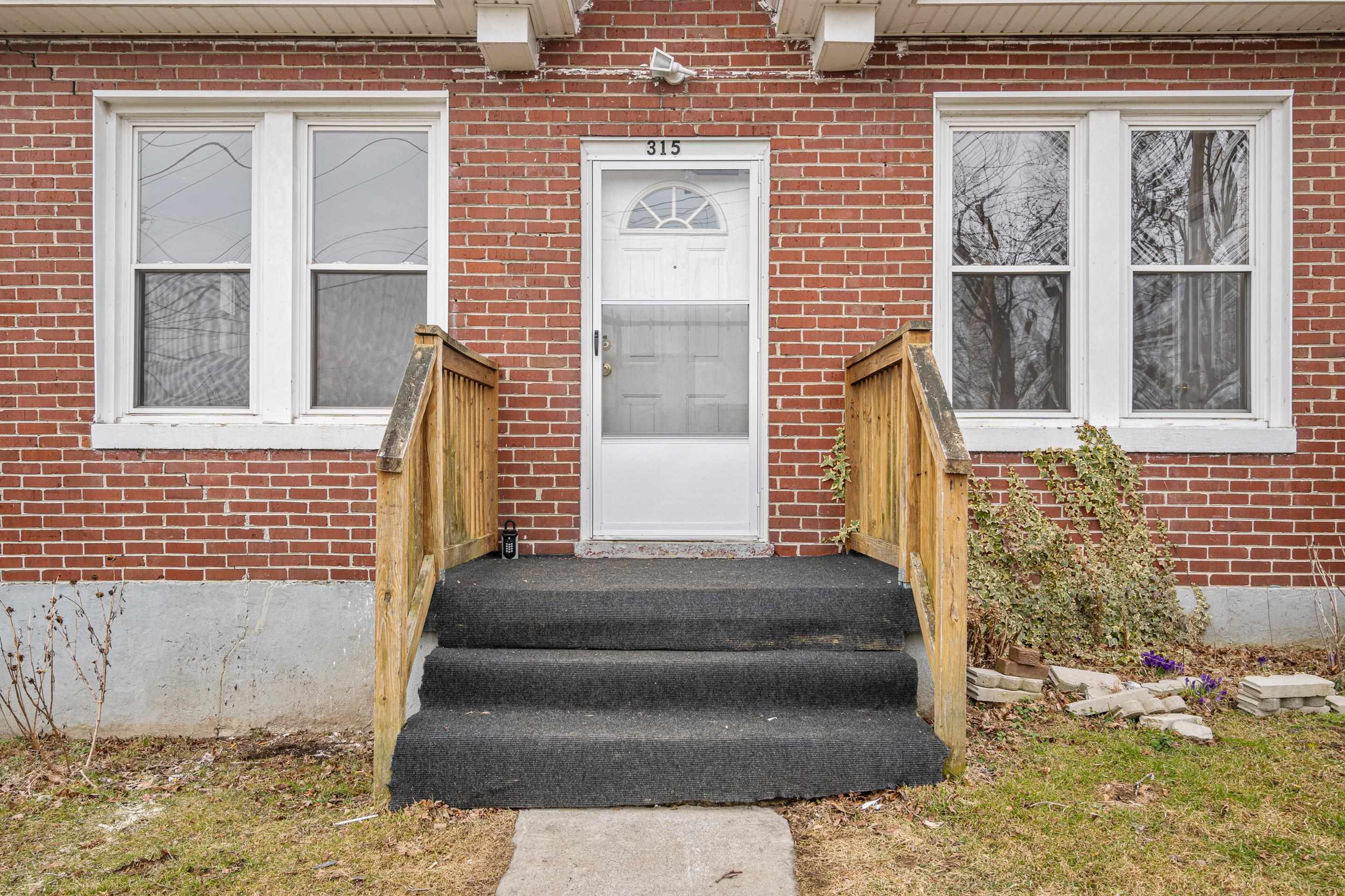 315 1ST Street
