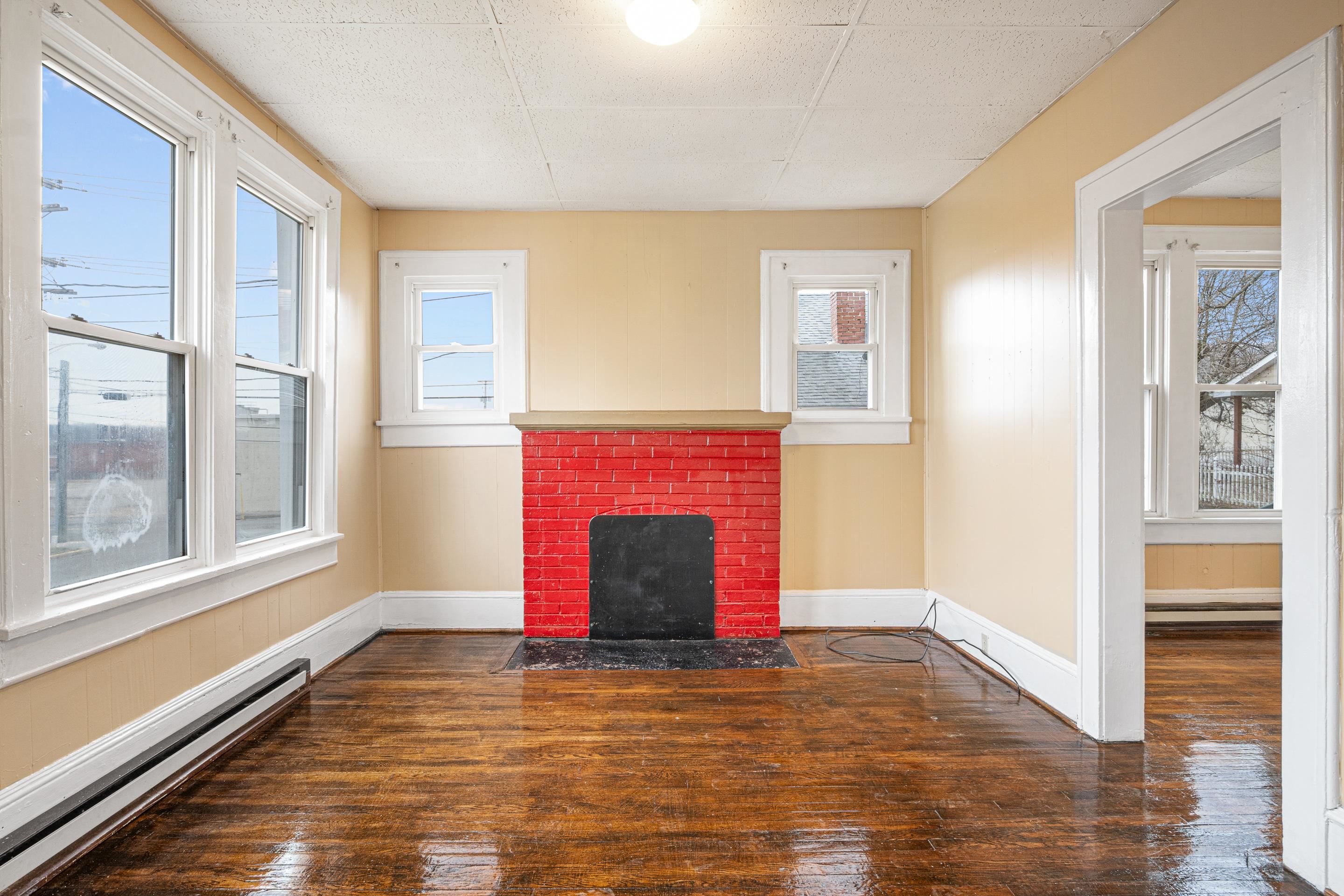 315 1ST Street