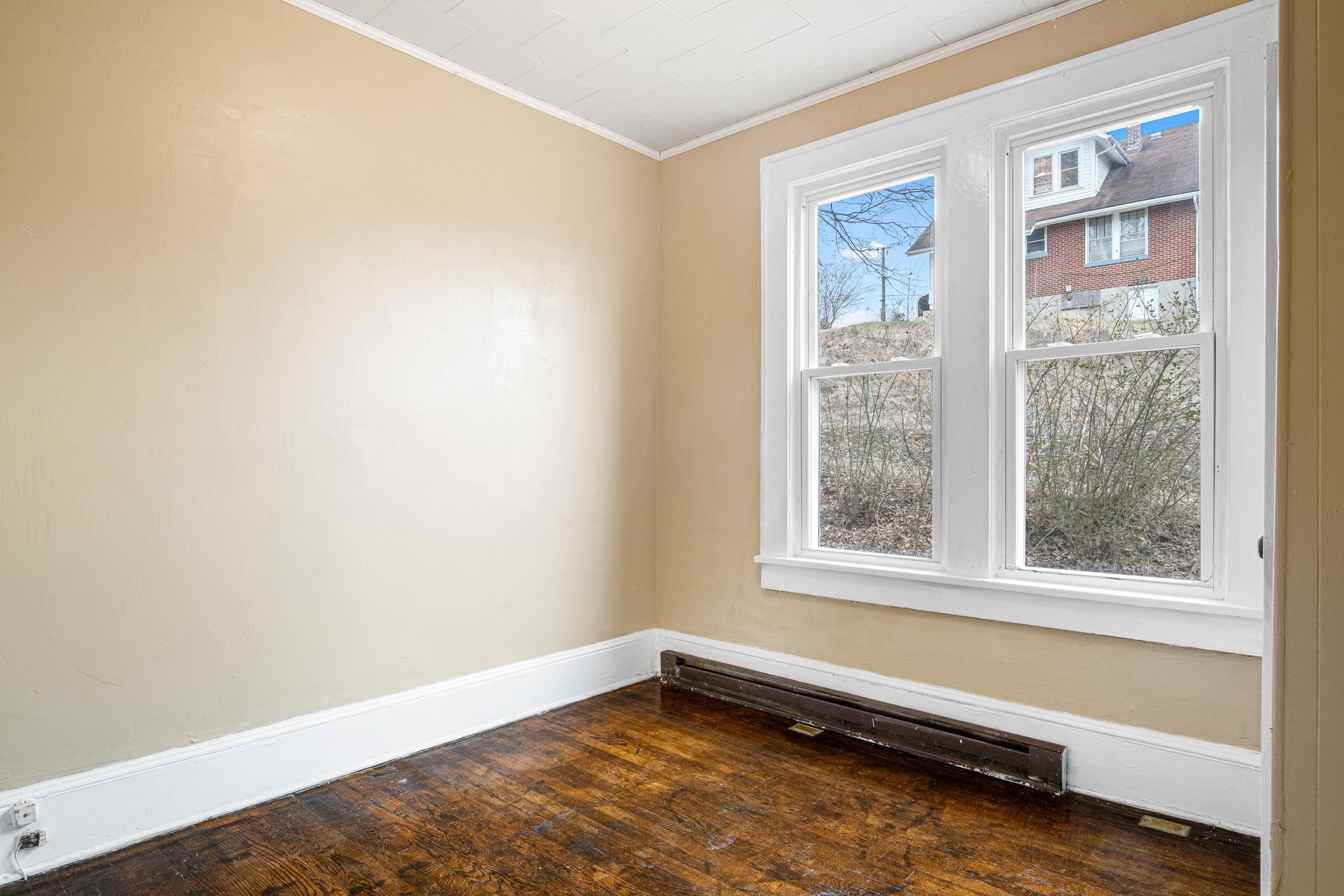 315 1ST Street