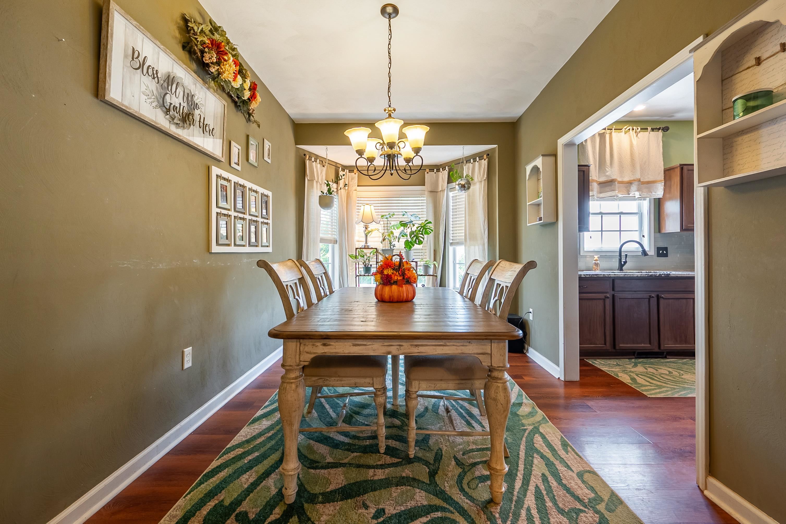 175 Wistaria Dr Drive