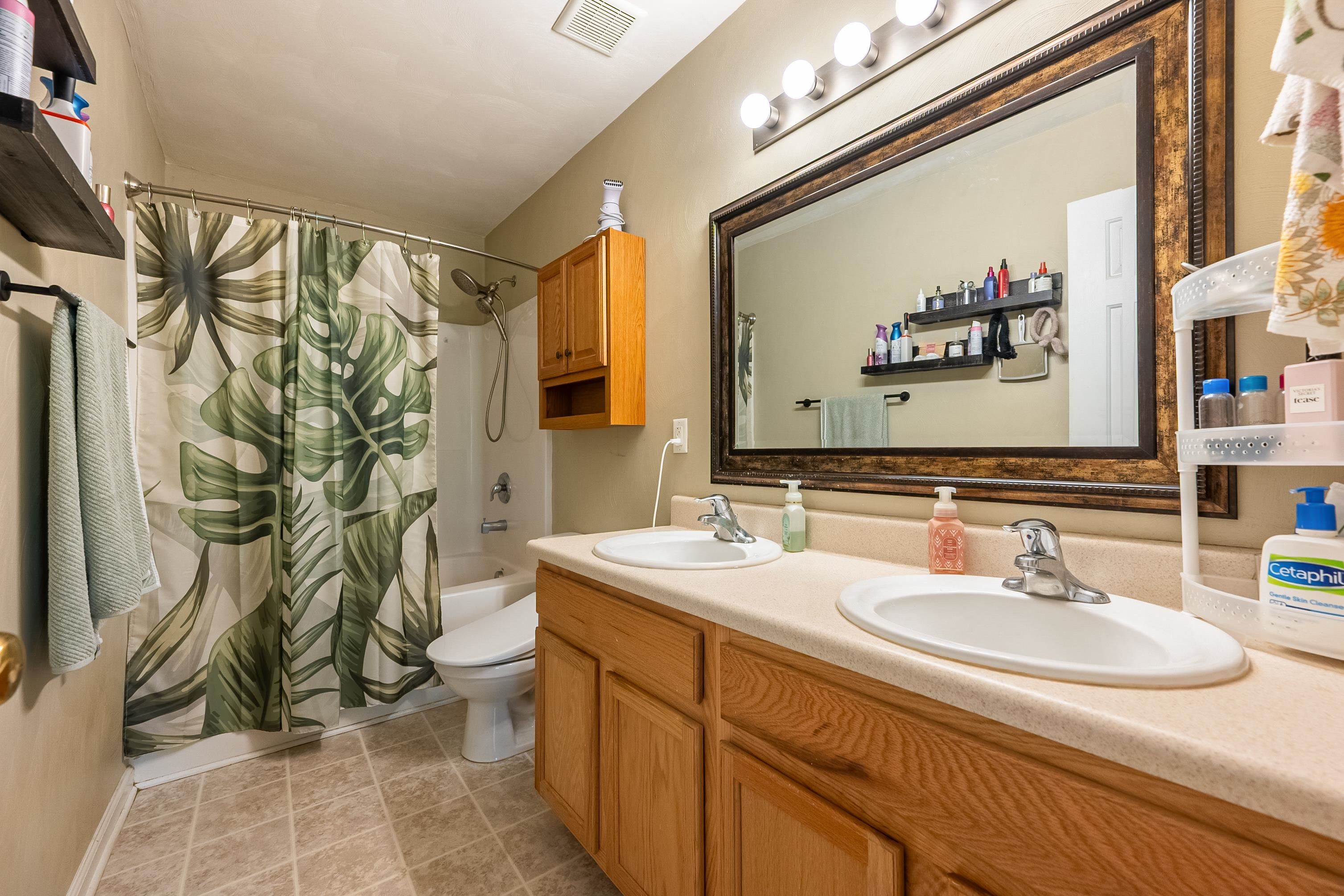 175 Wistaria Dr Drive