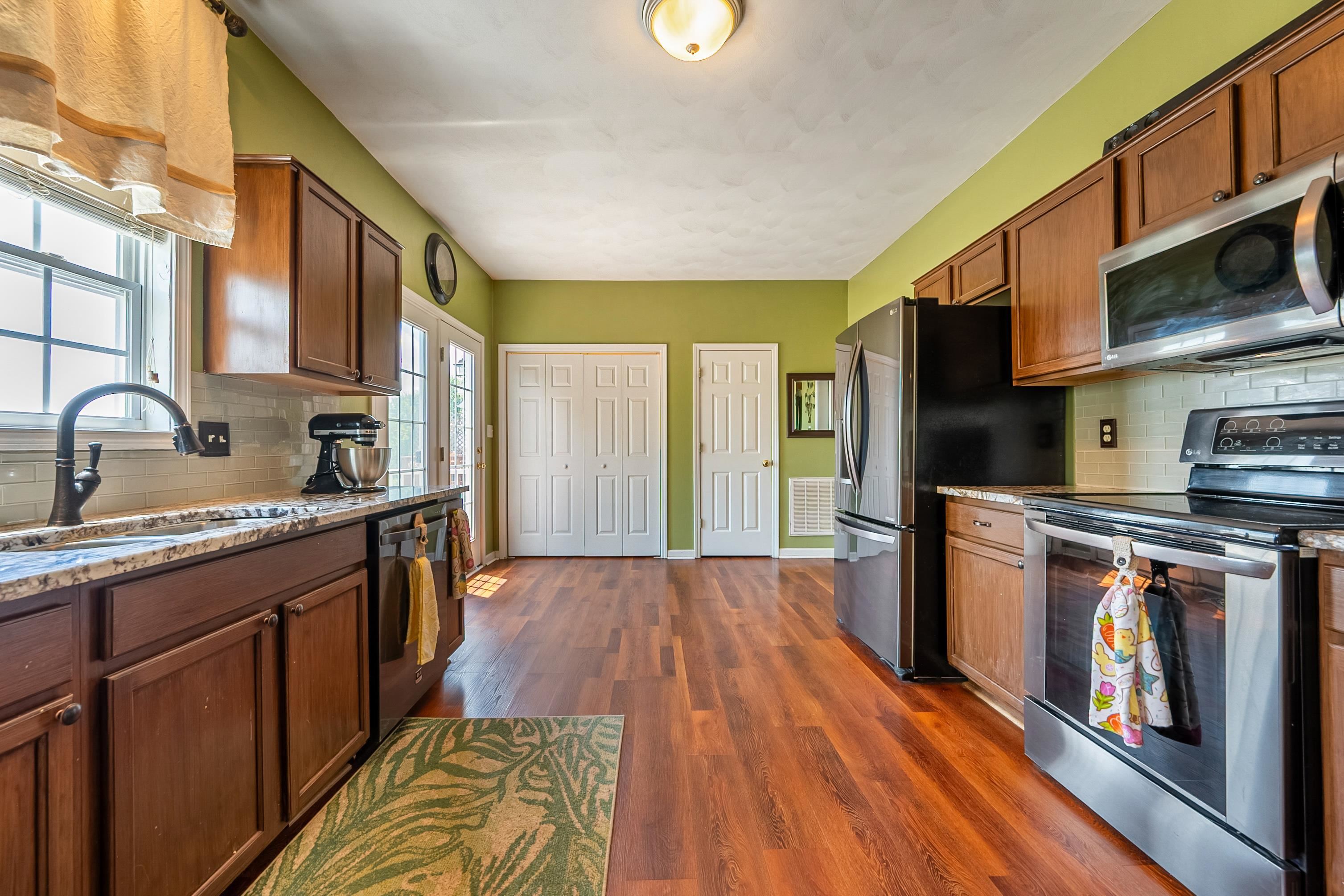 175 Wistaria Dr Drive