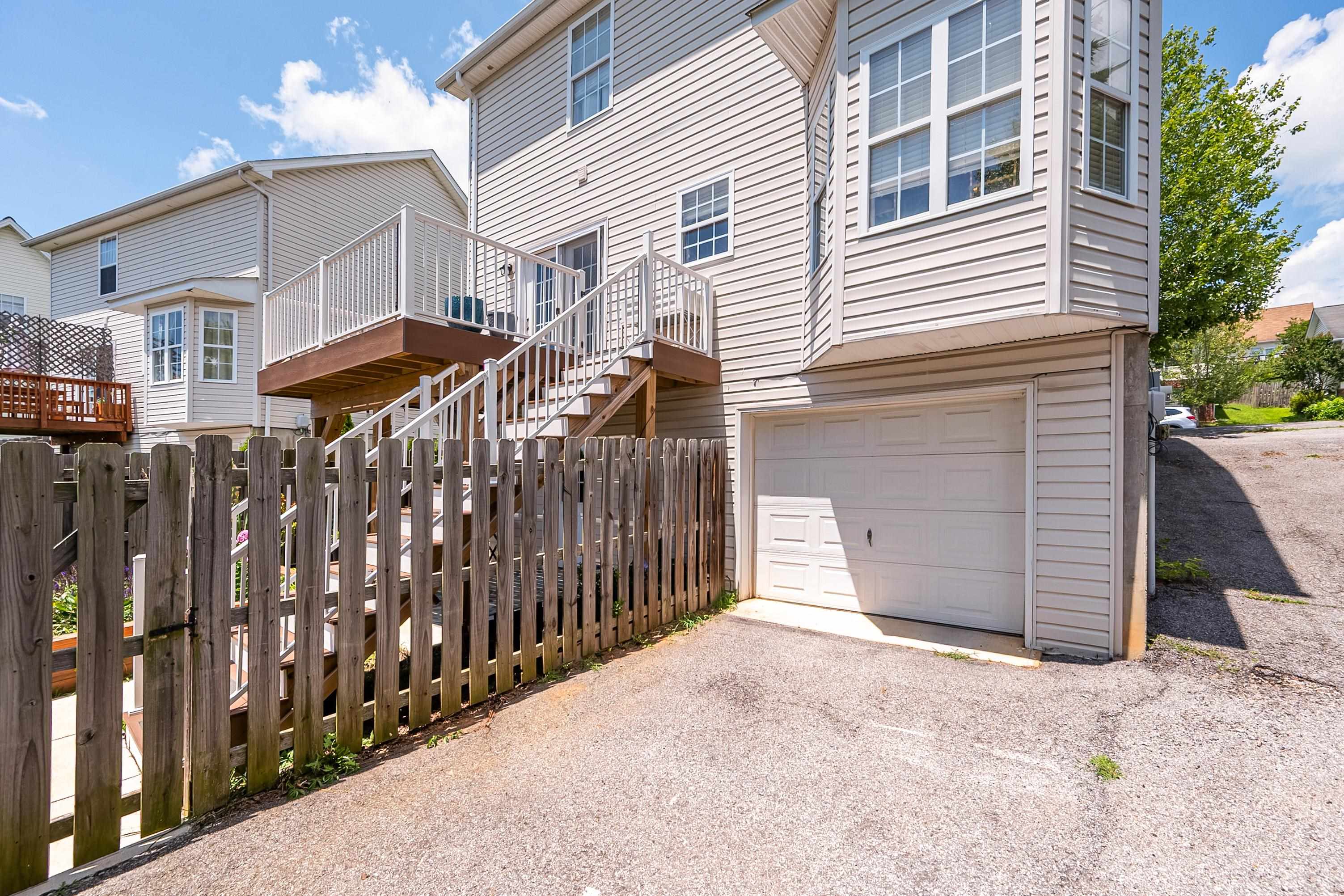 175 Wistaria Dr Drive