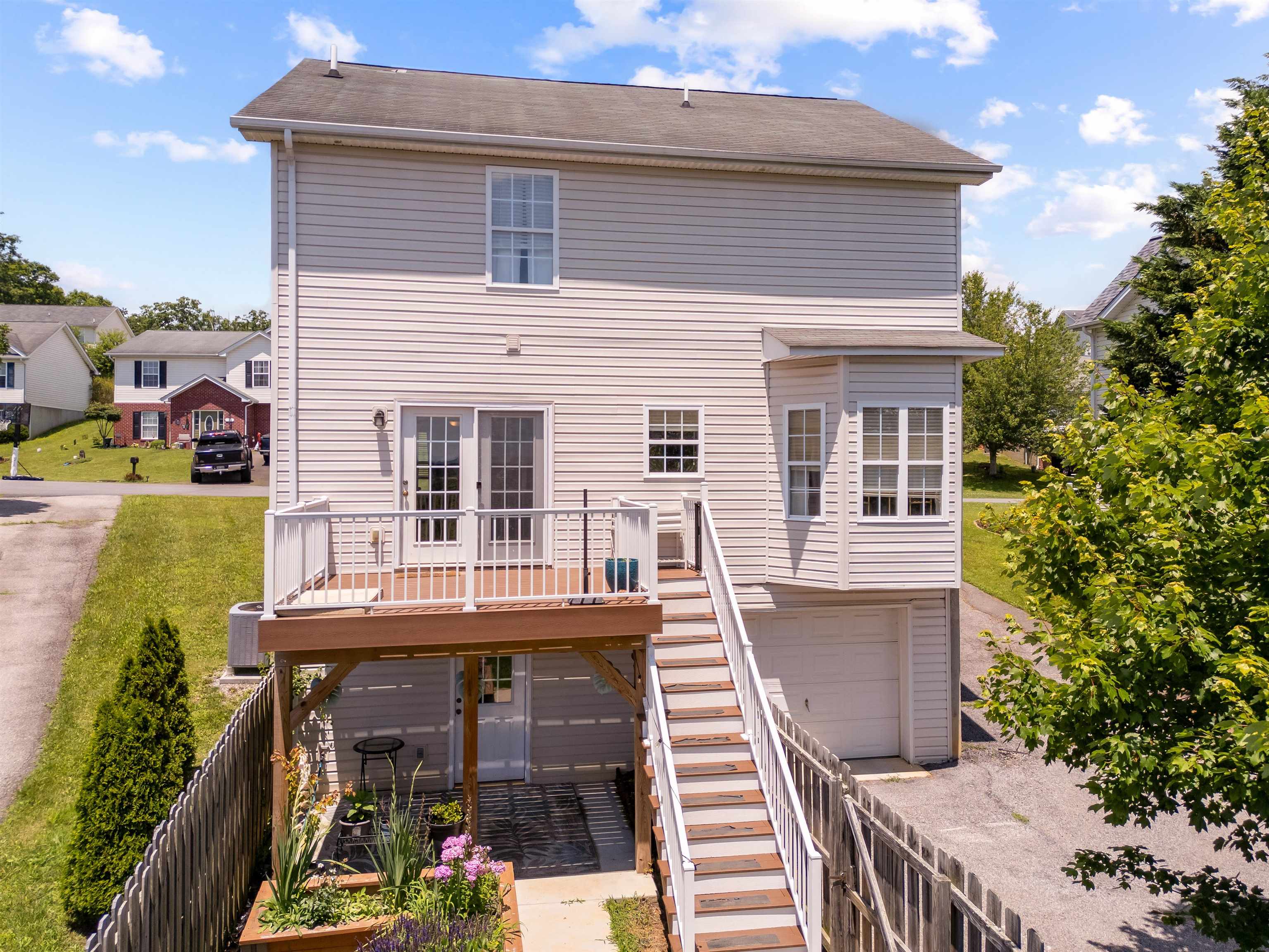 175 Wistaria Dr Drive