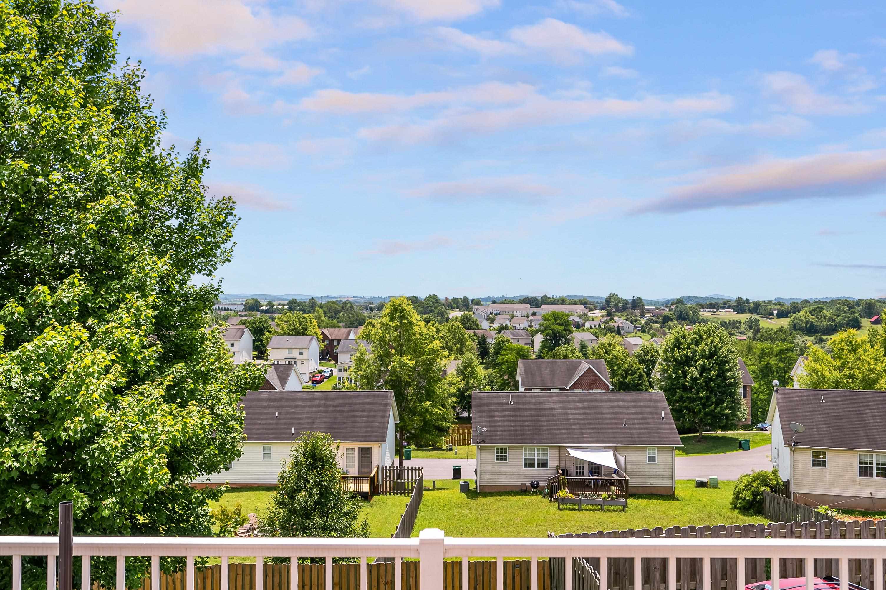 175 Wistaria Dr Drive