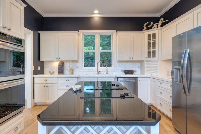 3340 MOSSY SPRING Road