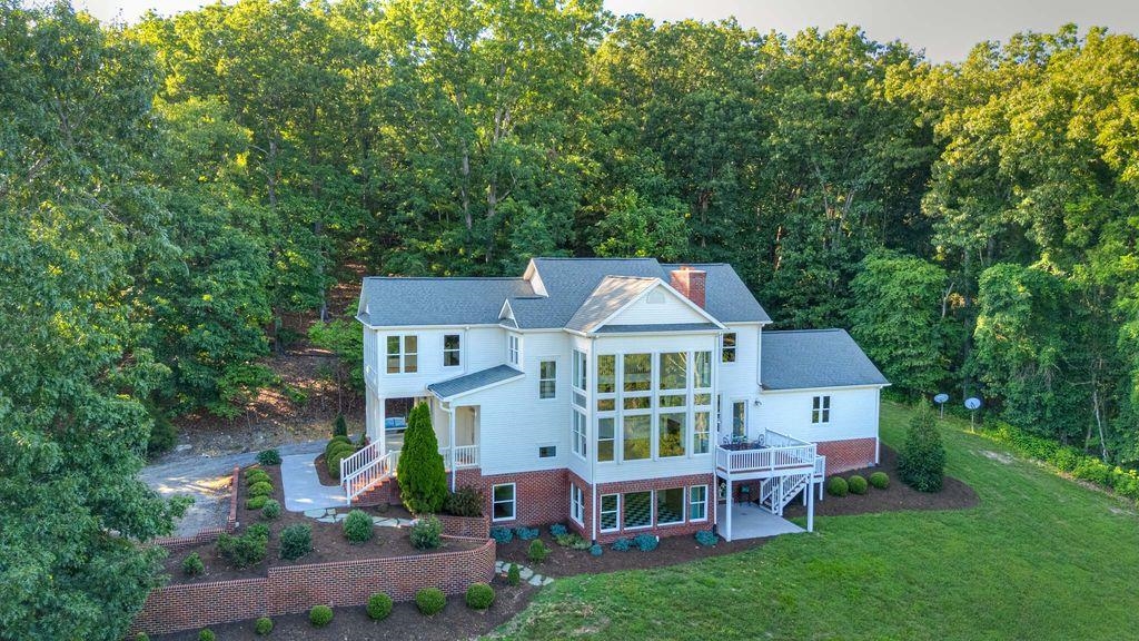 3340 MOSSY SPRING Road