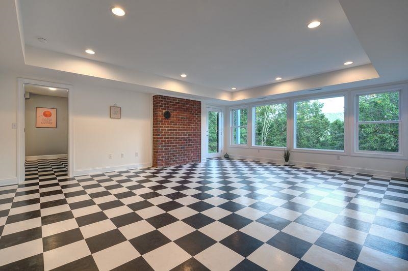 3340 MOSSY SPRING Road