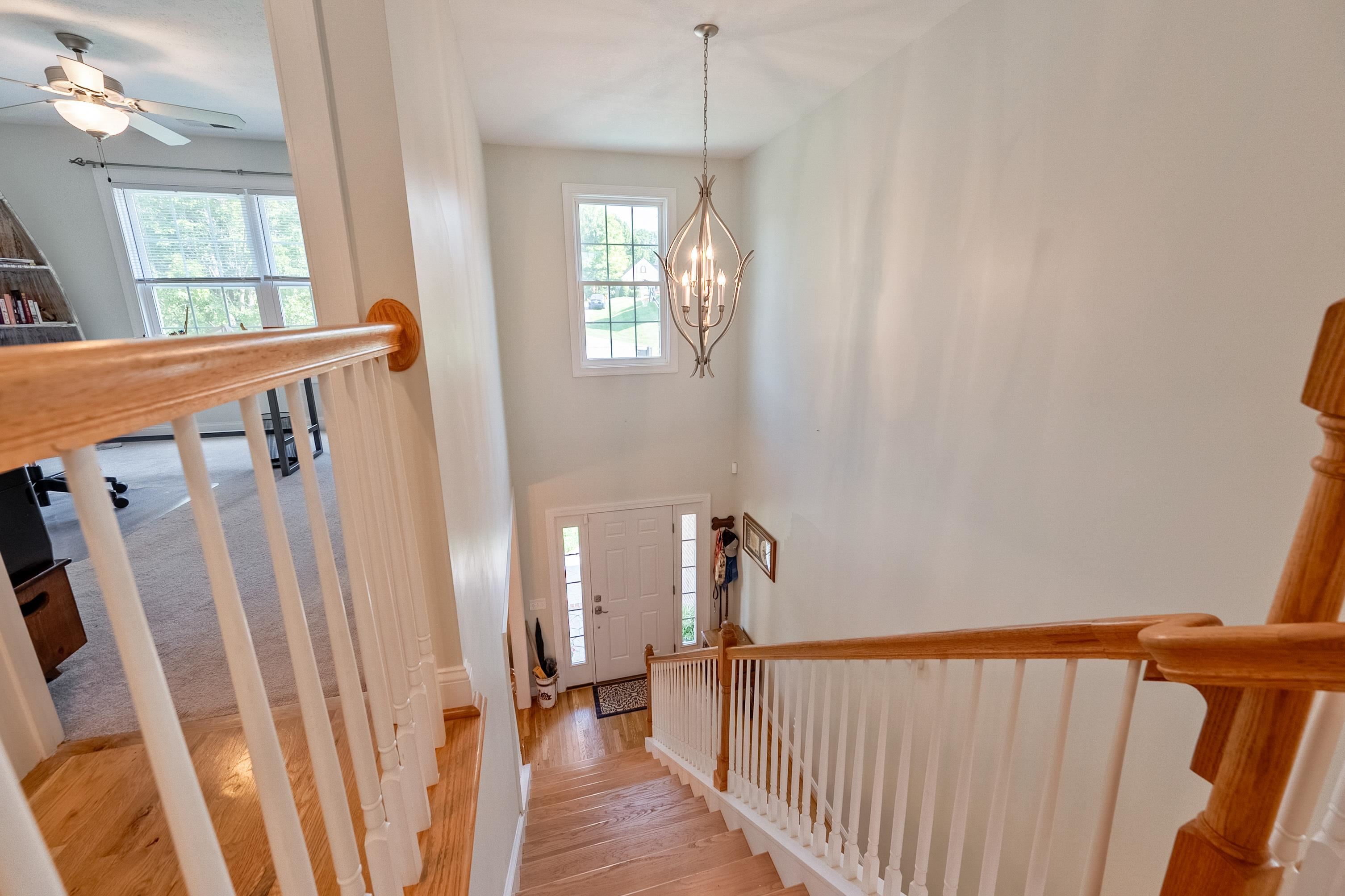 205 RIDGE Lane