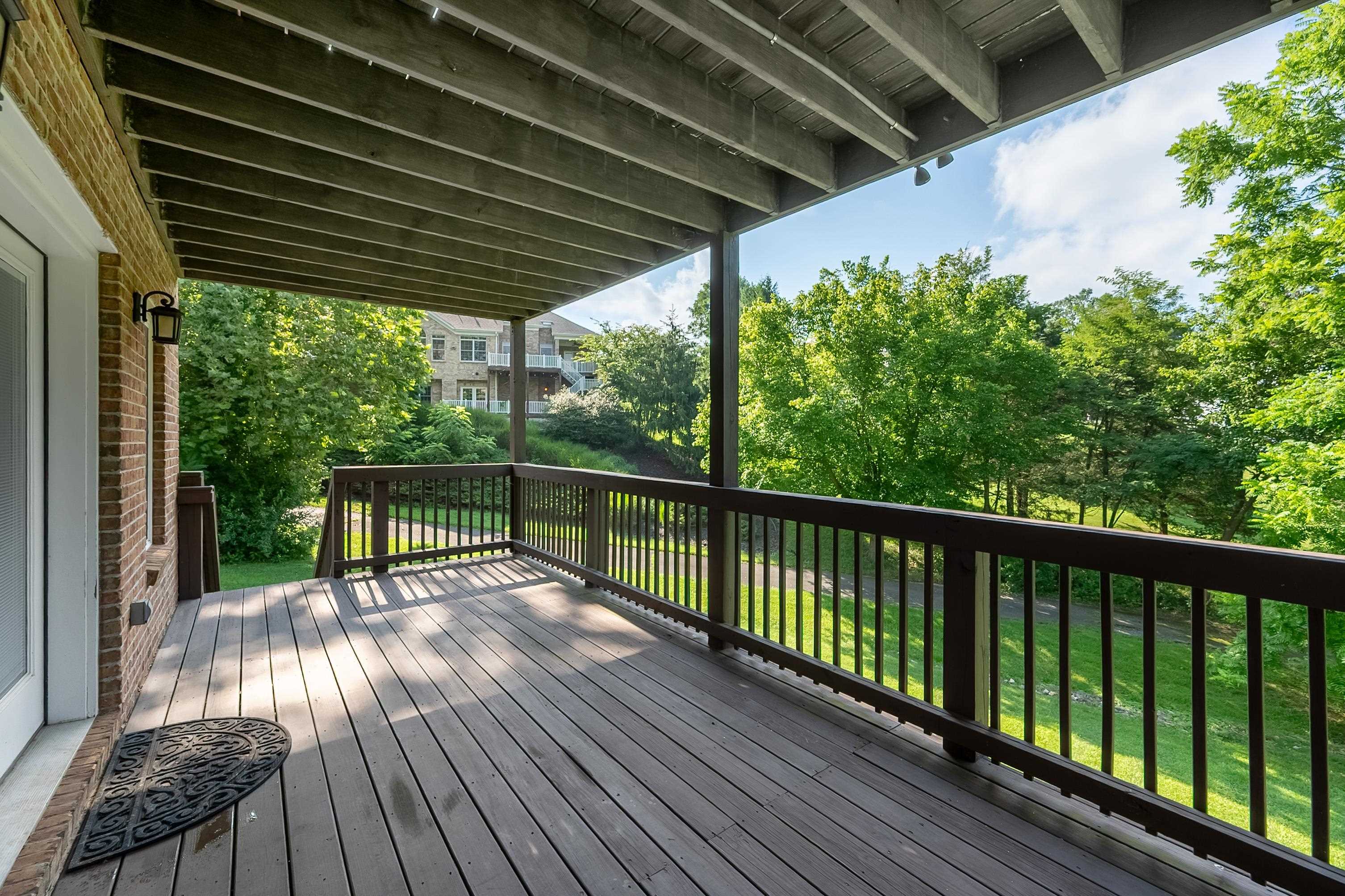 205 RIDGE Lane