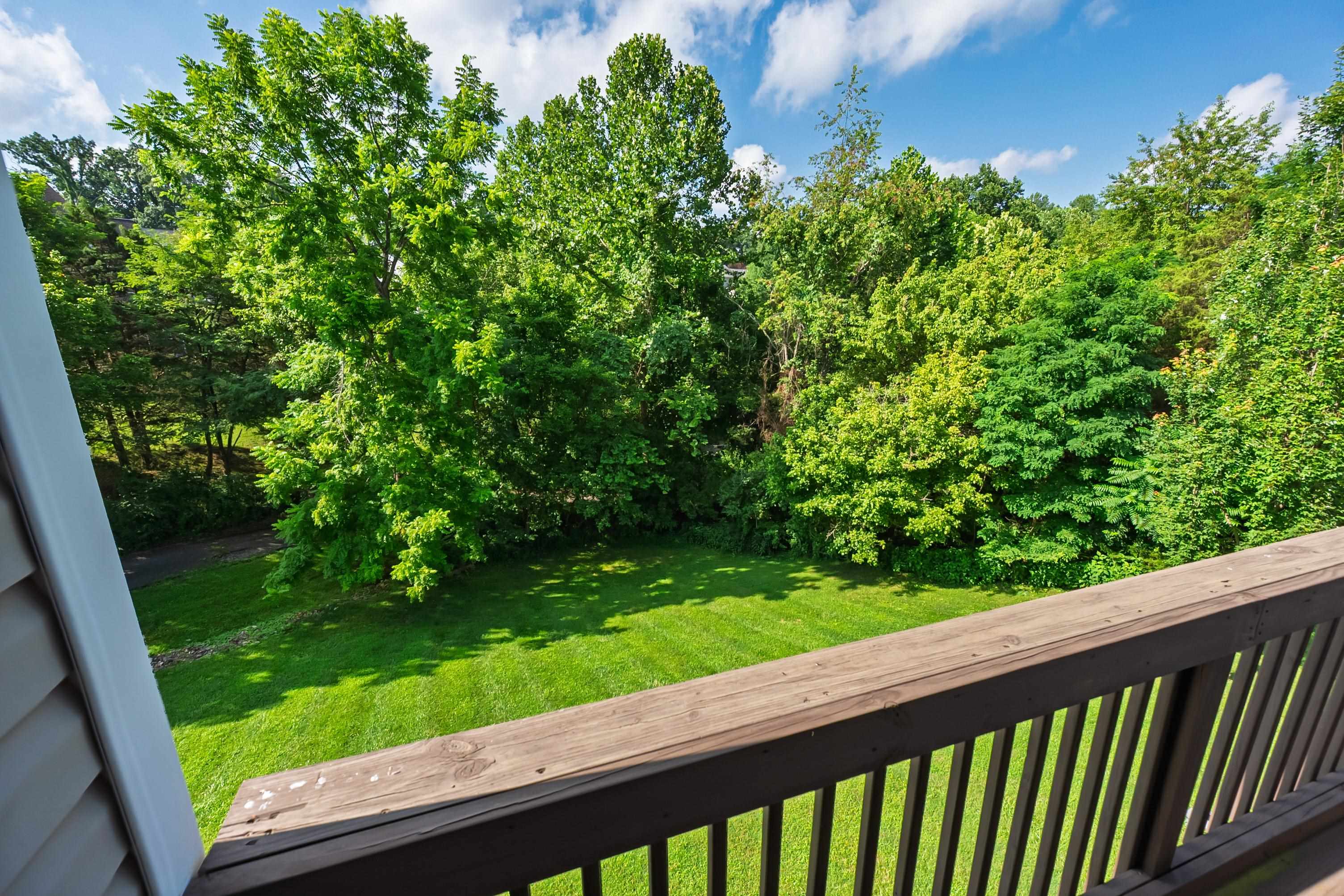 205 RIDGE Lane