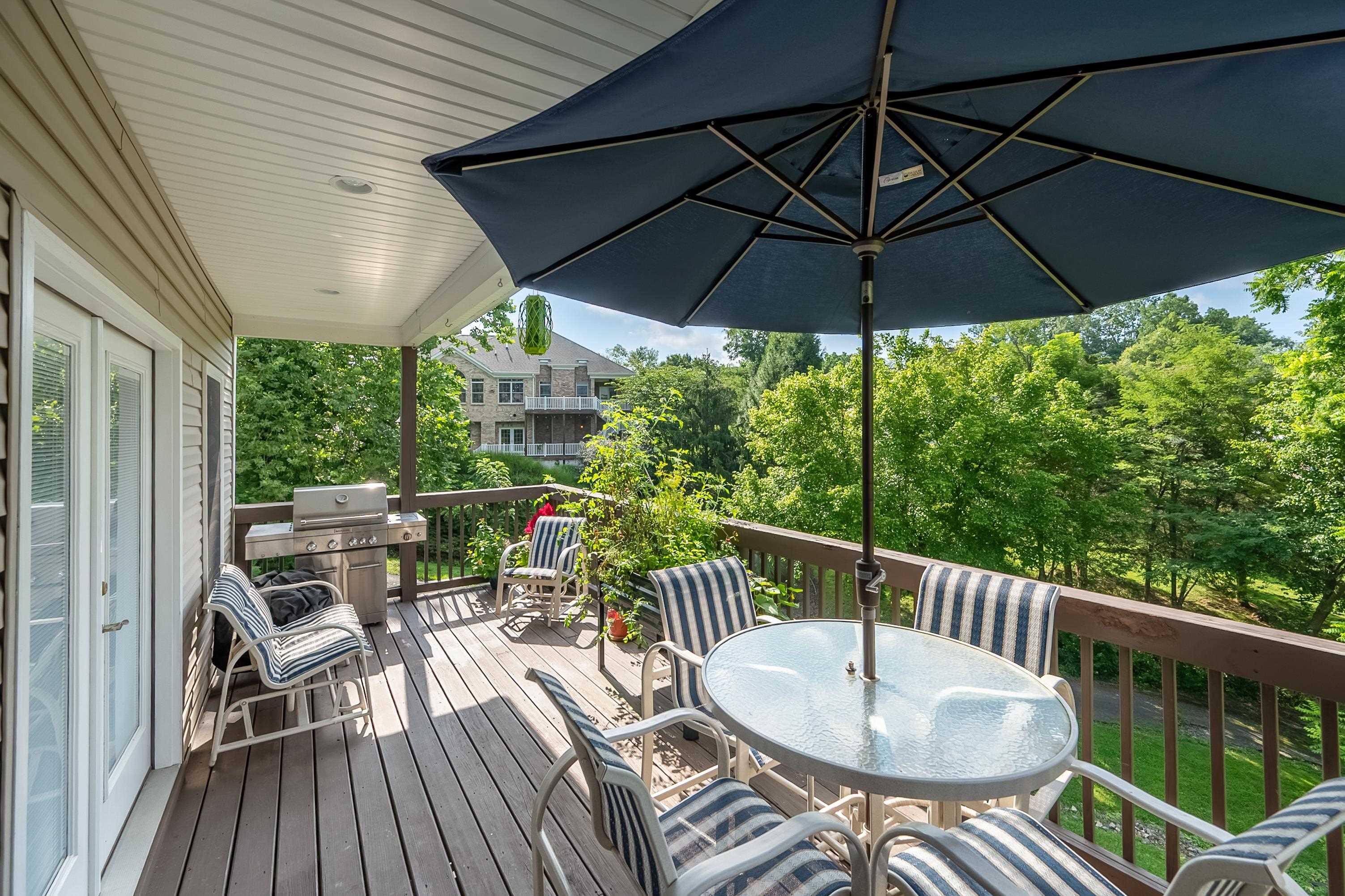 205 RIDGE Lane