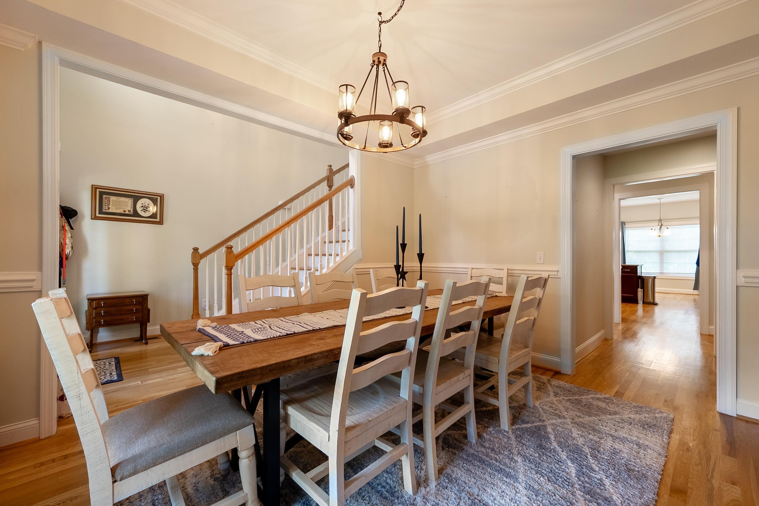 205 RIDGE Lane