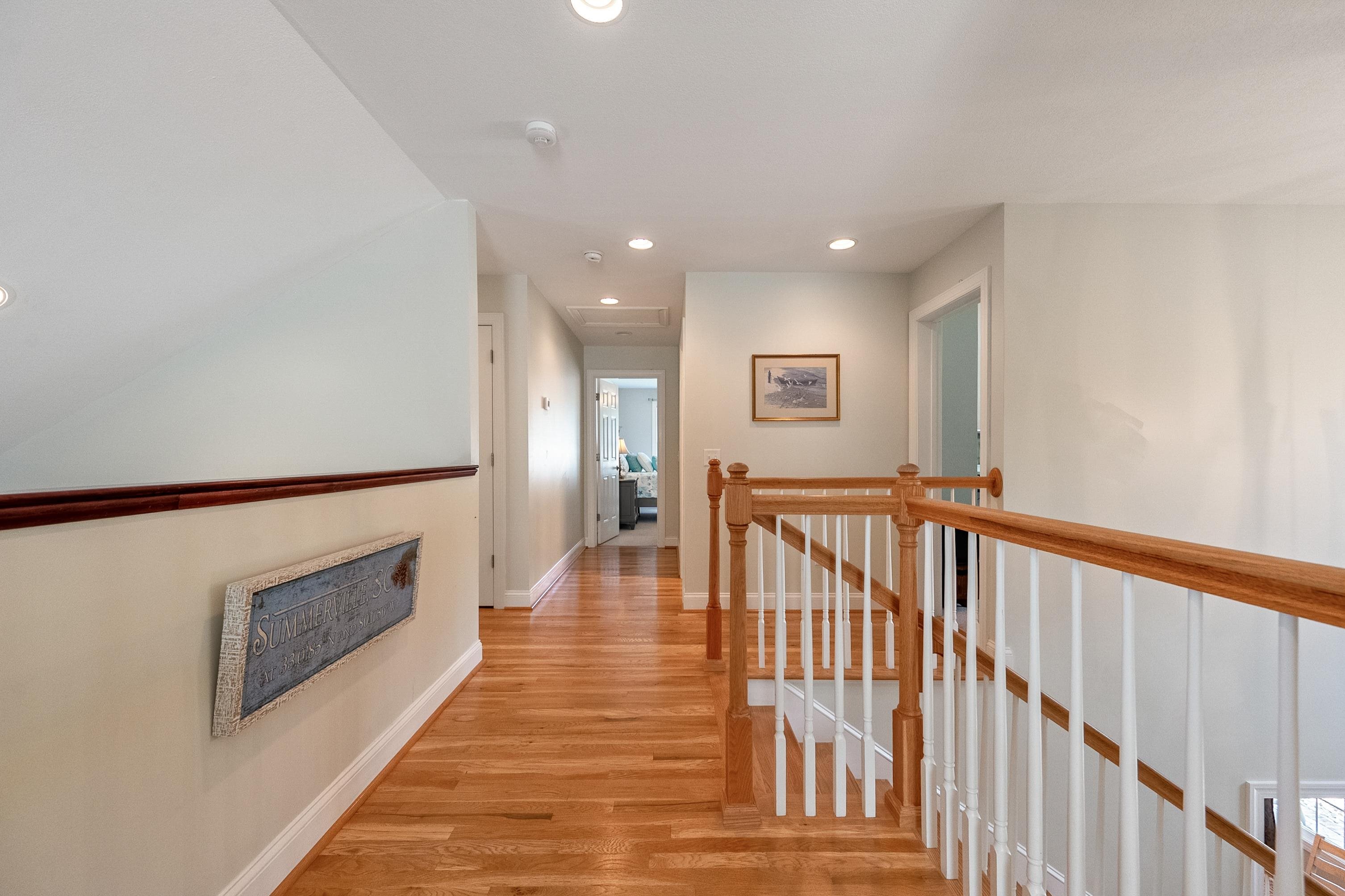 205 RIDGE Lane