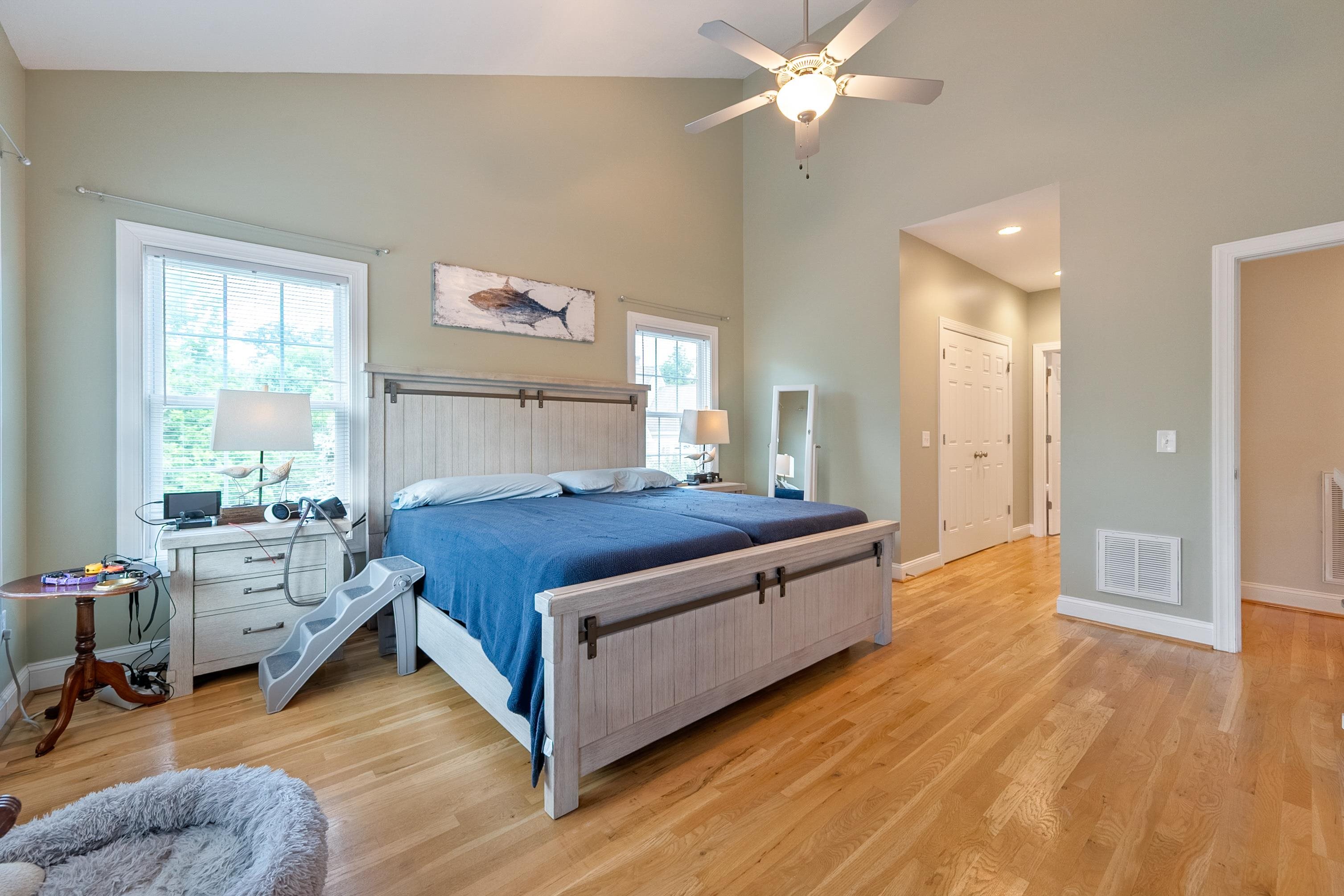 205 RIDGE Lane