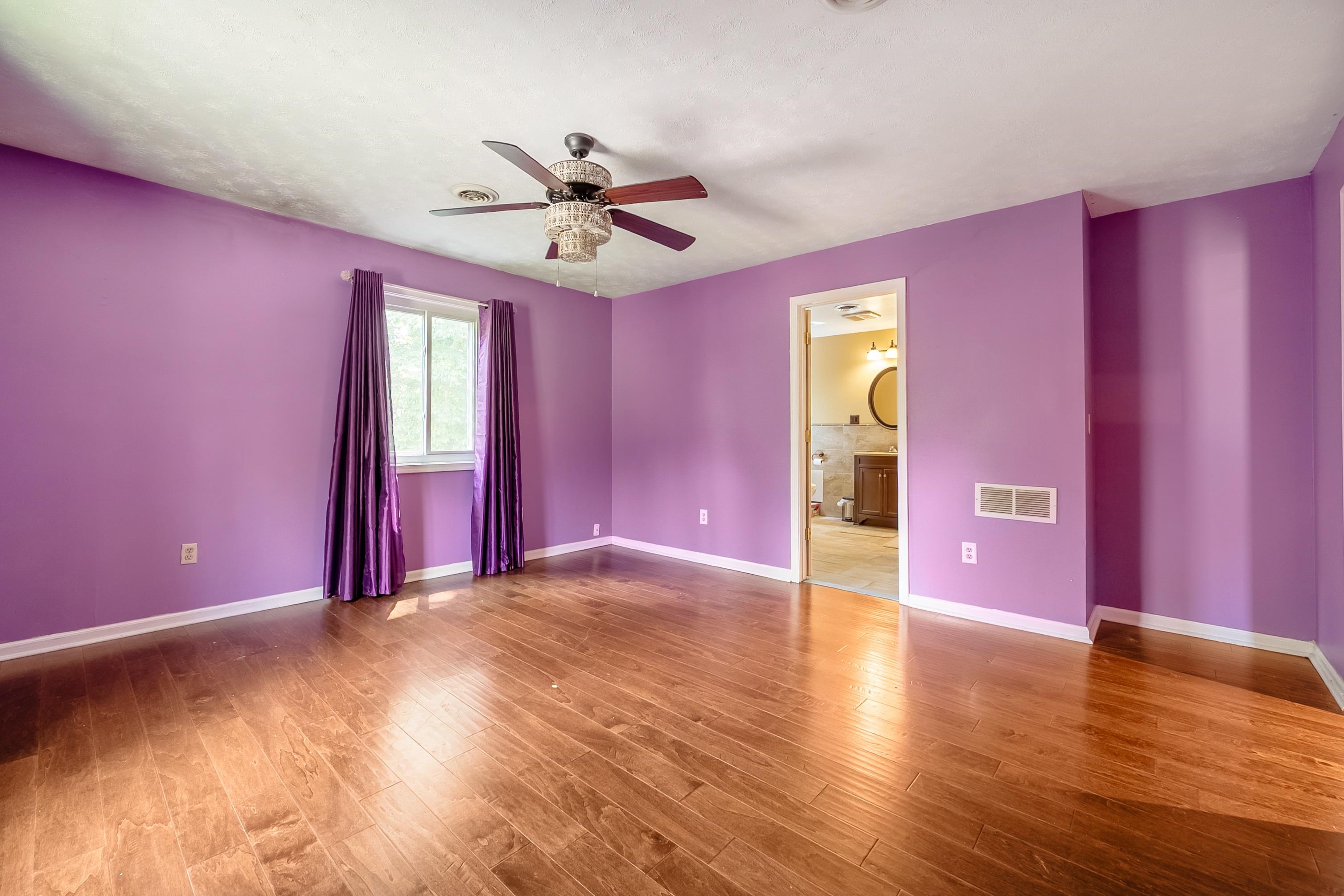 101 HIDDEN VALLEY Drive