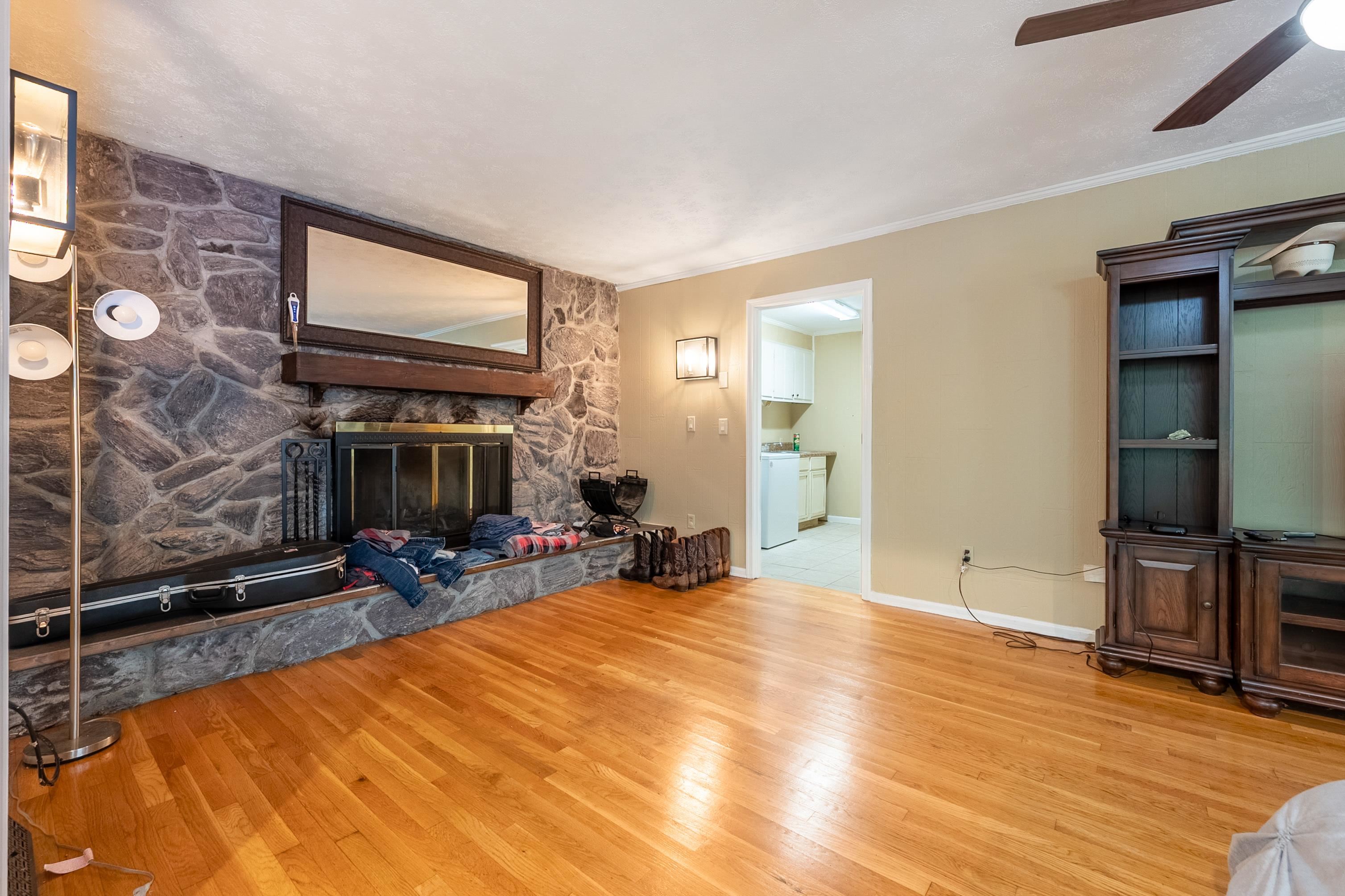 101 HIDDEN VALLEY Drive