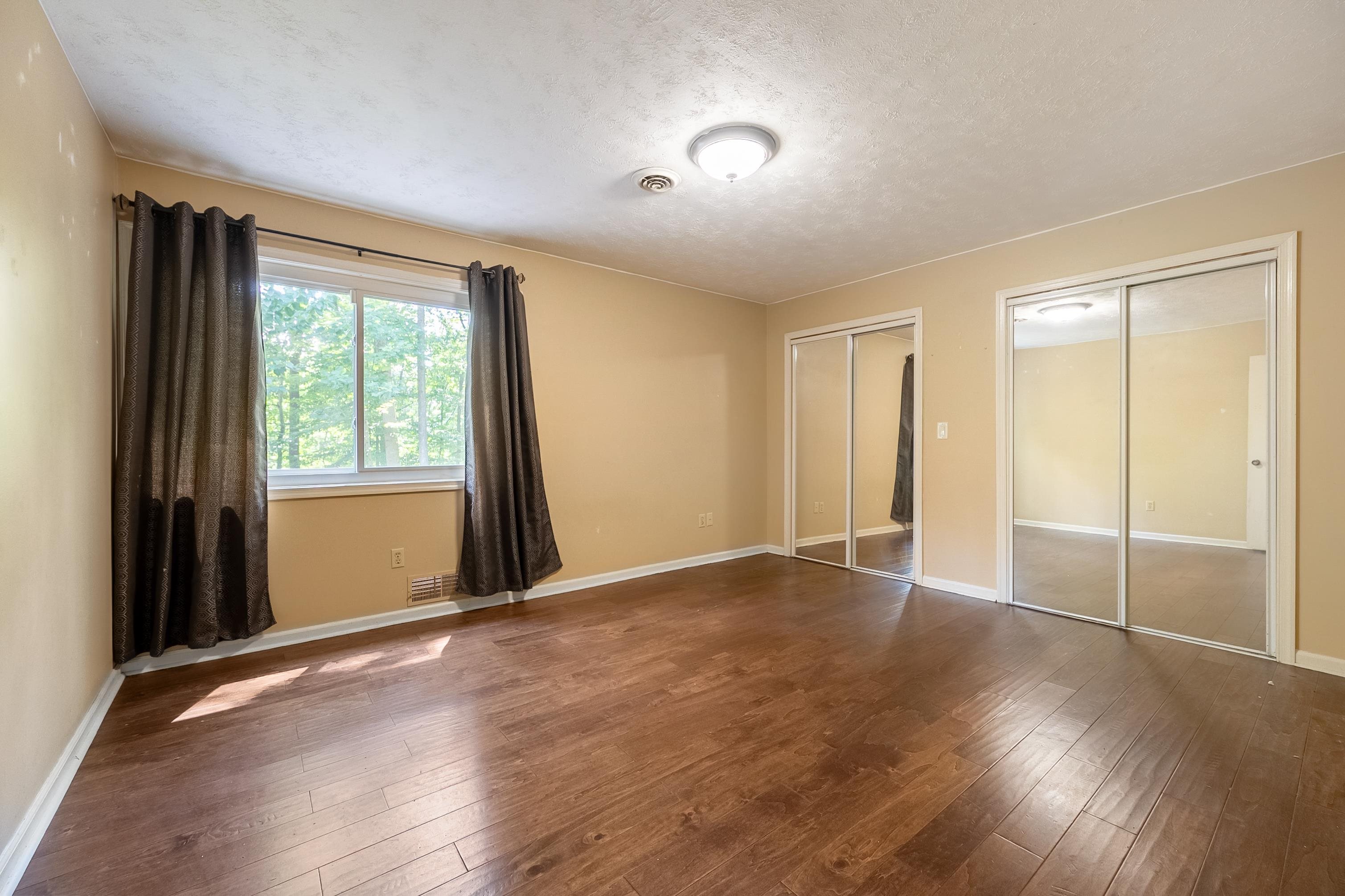 101 HIDDEN VALLEY Drive