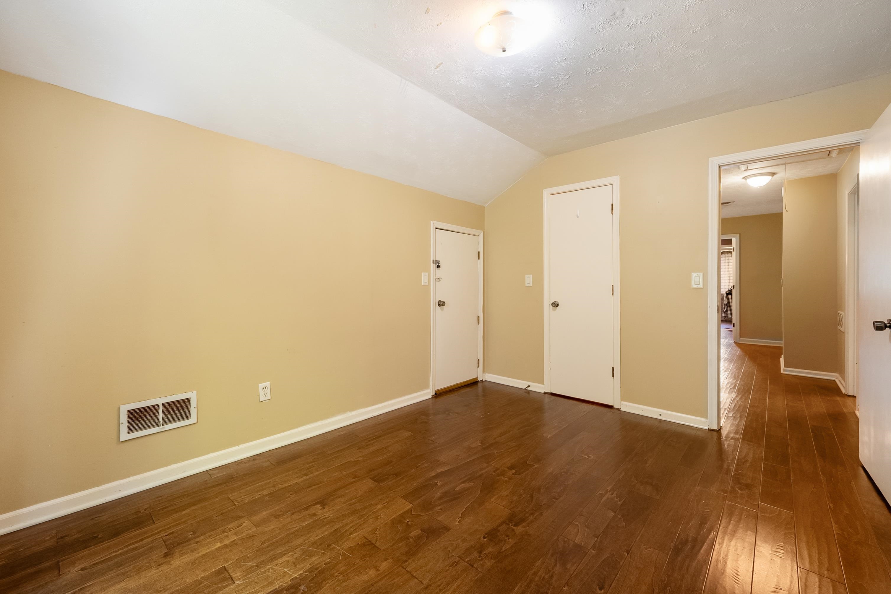 101 HIDDEN VALLEY Drive