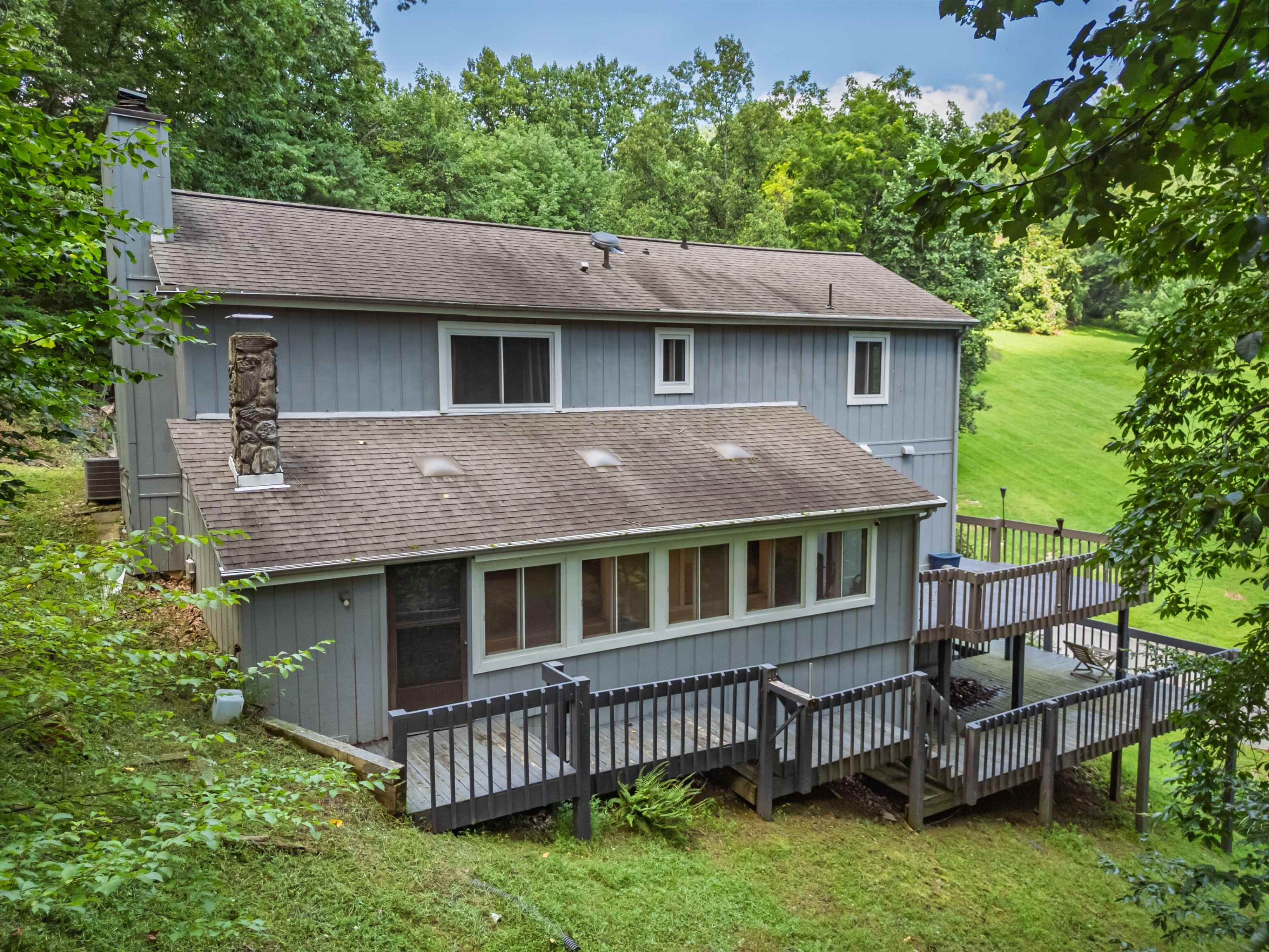 101 HIDDEN VALLEY Drive