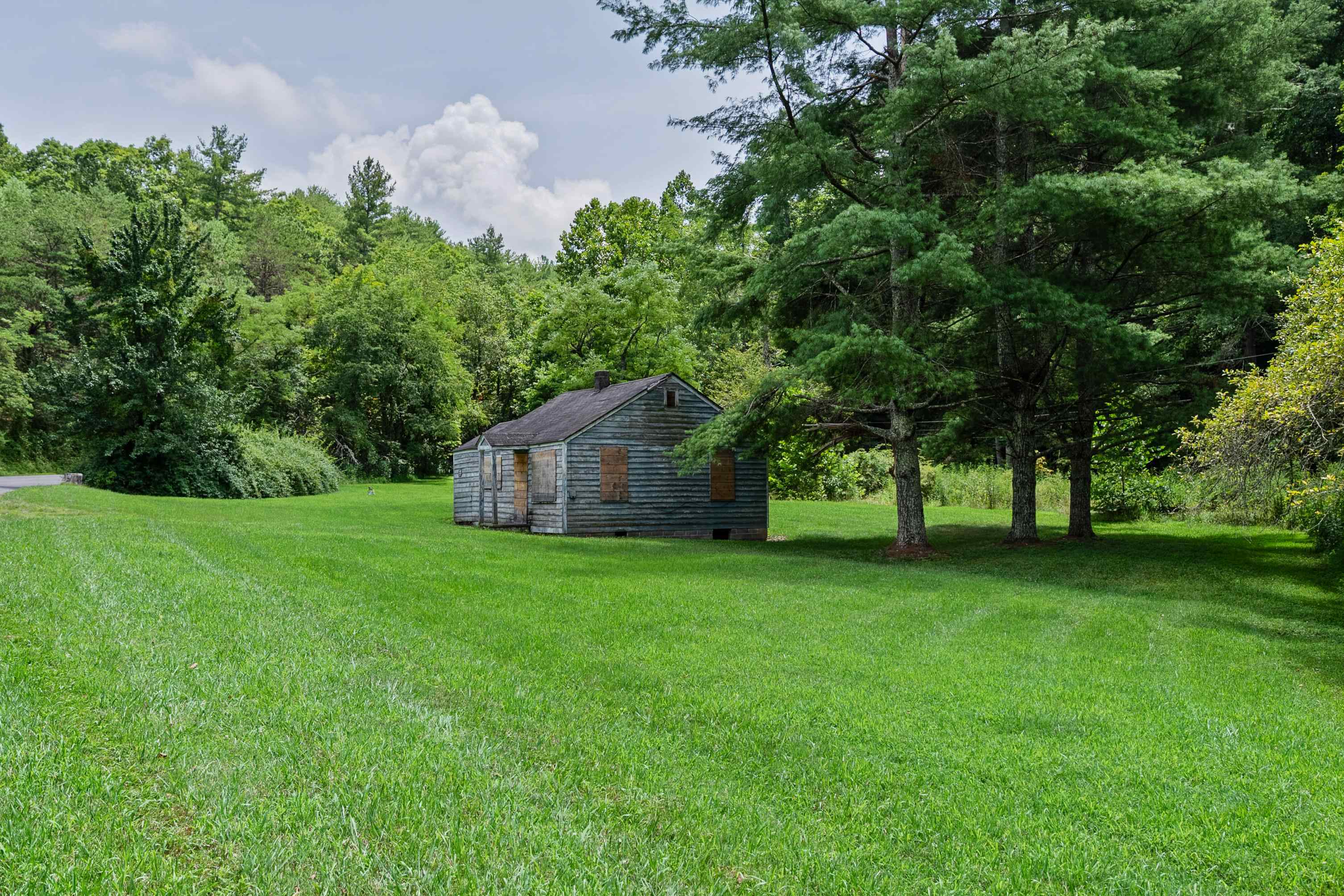 5690 and 5685 Robinson Tract Road