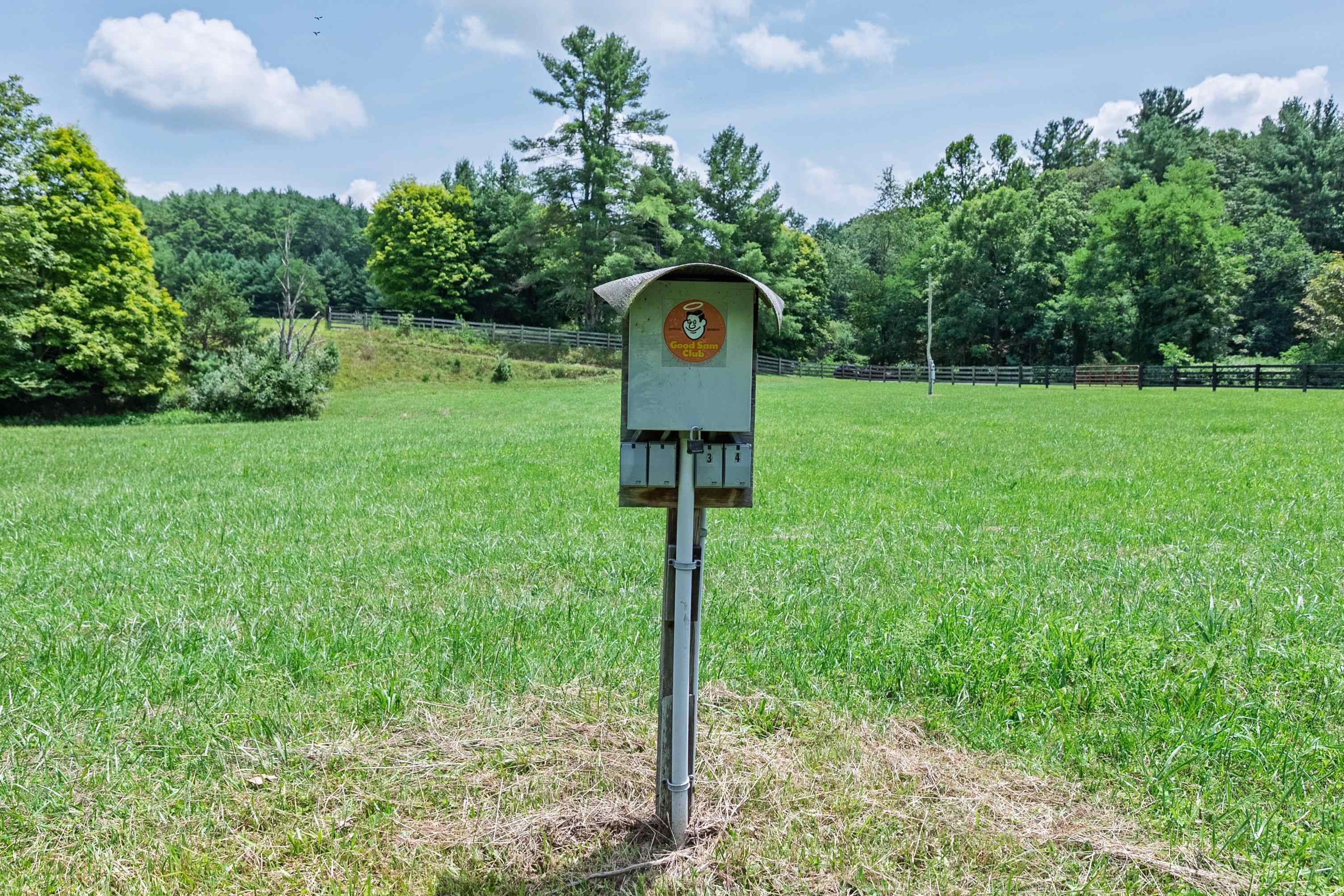 5690 and 5685 Robinson Tract Road