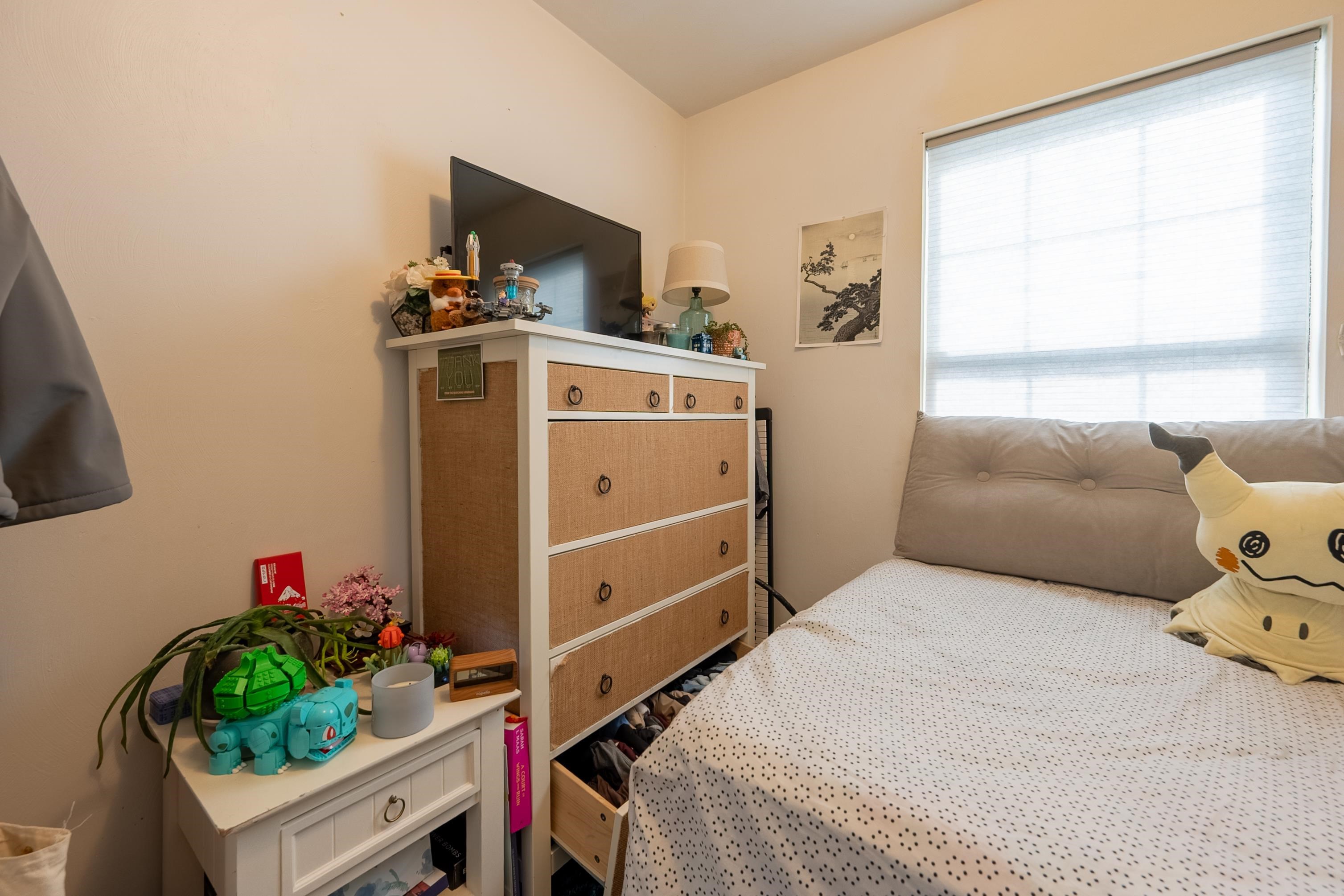 1428 CHRISTINE Court