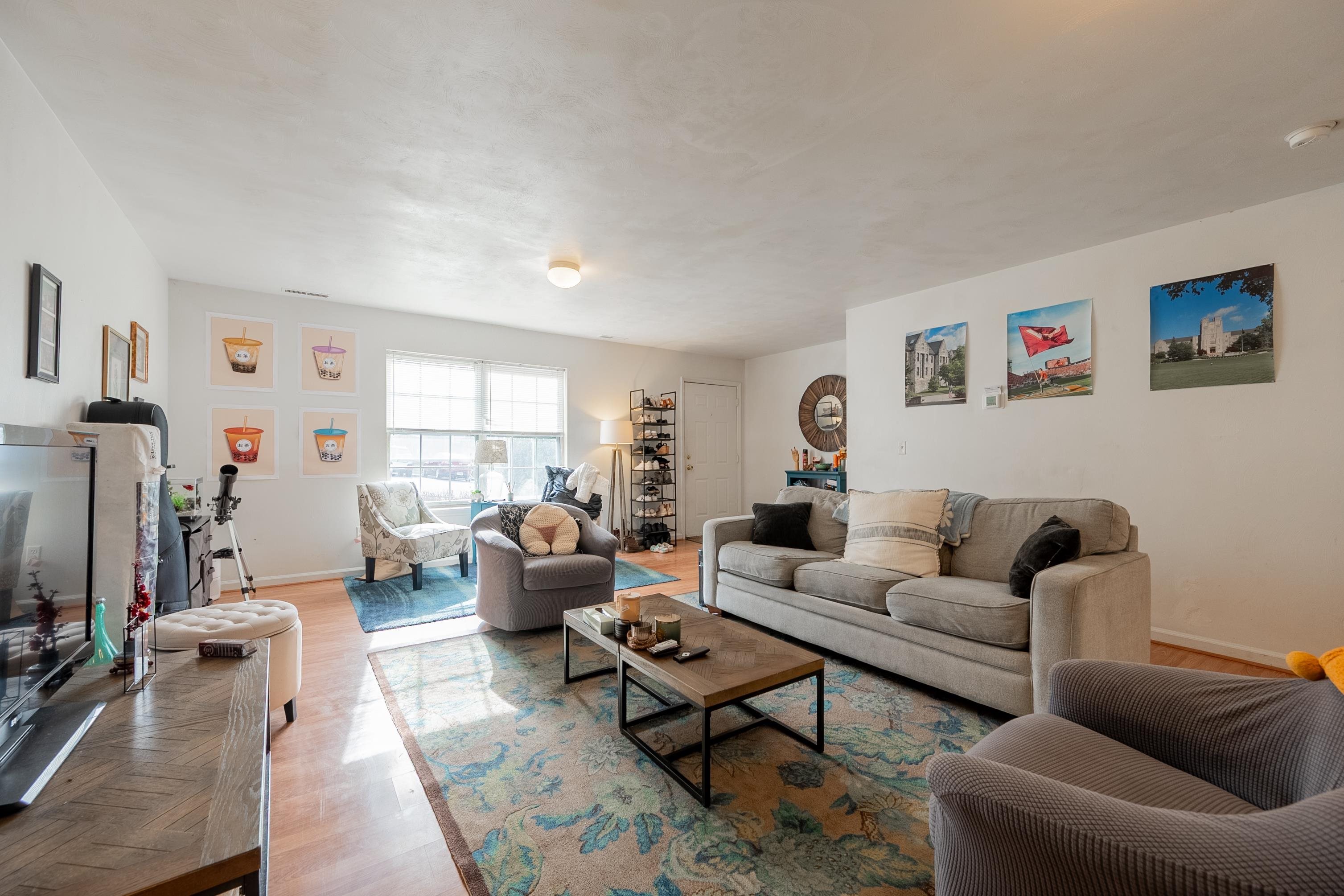 1428 CHRISTINE Court