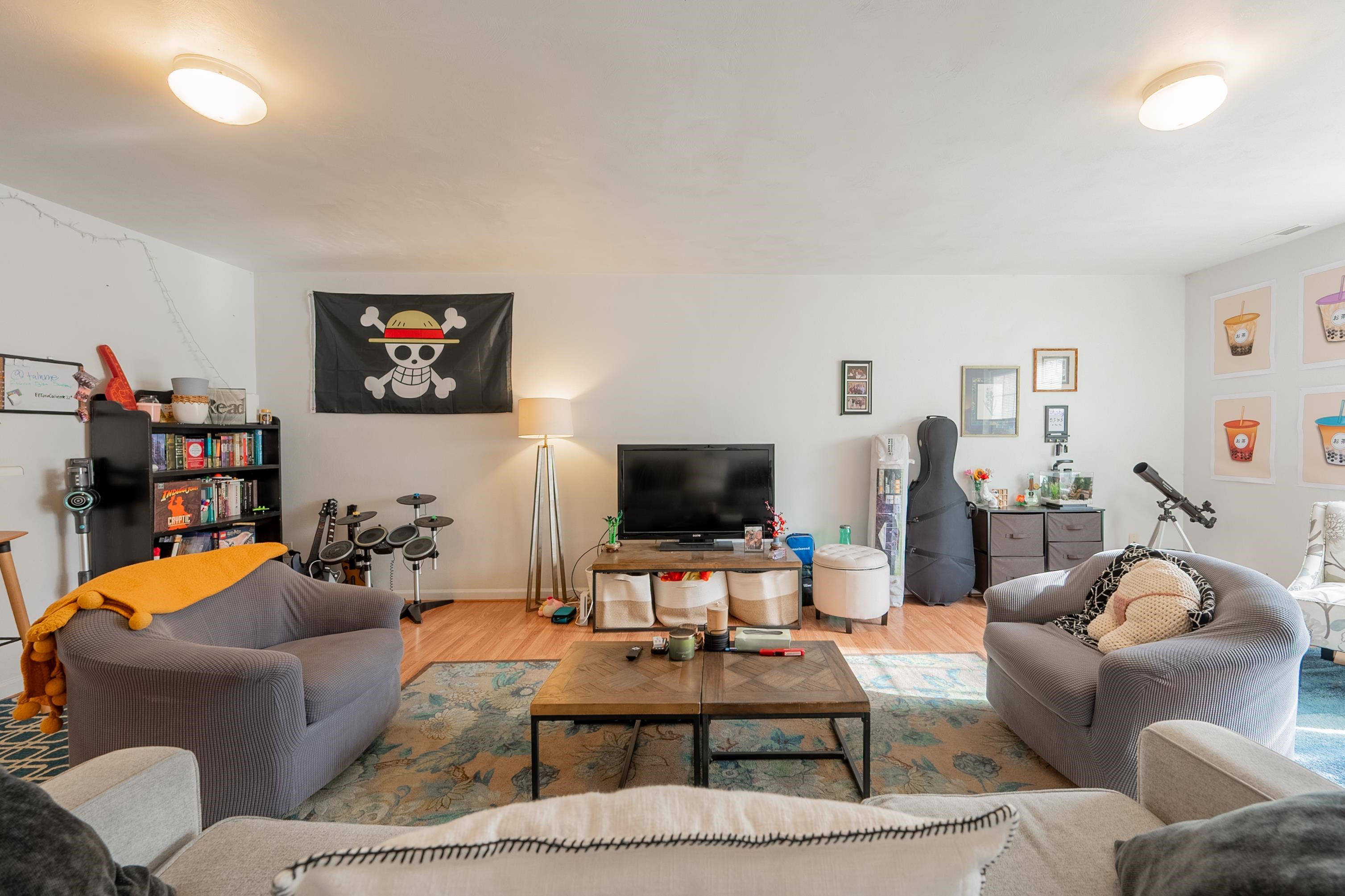 1428 CHRISTINE Court