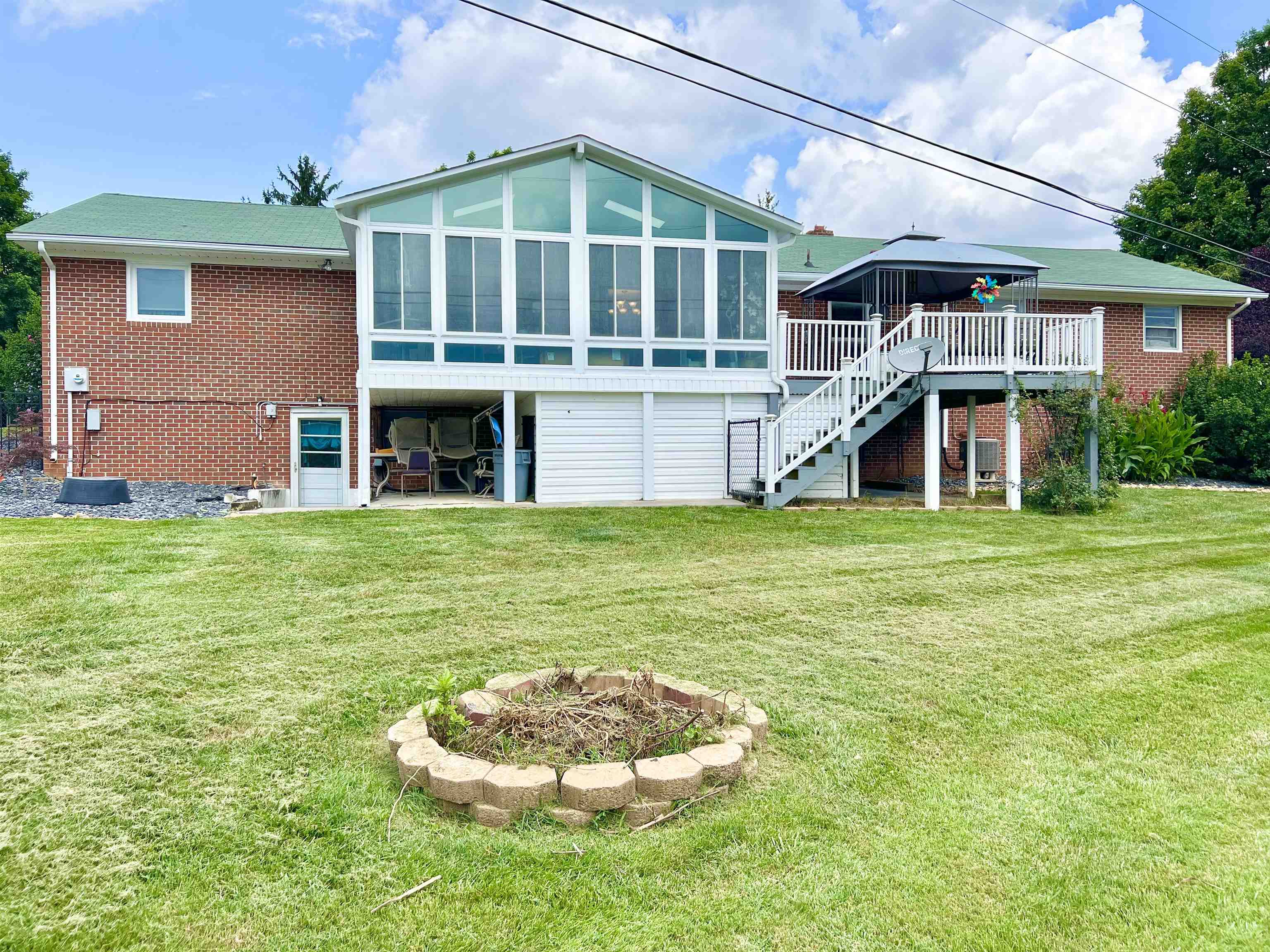 310 Summit Ridge Road