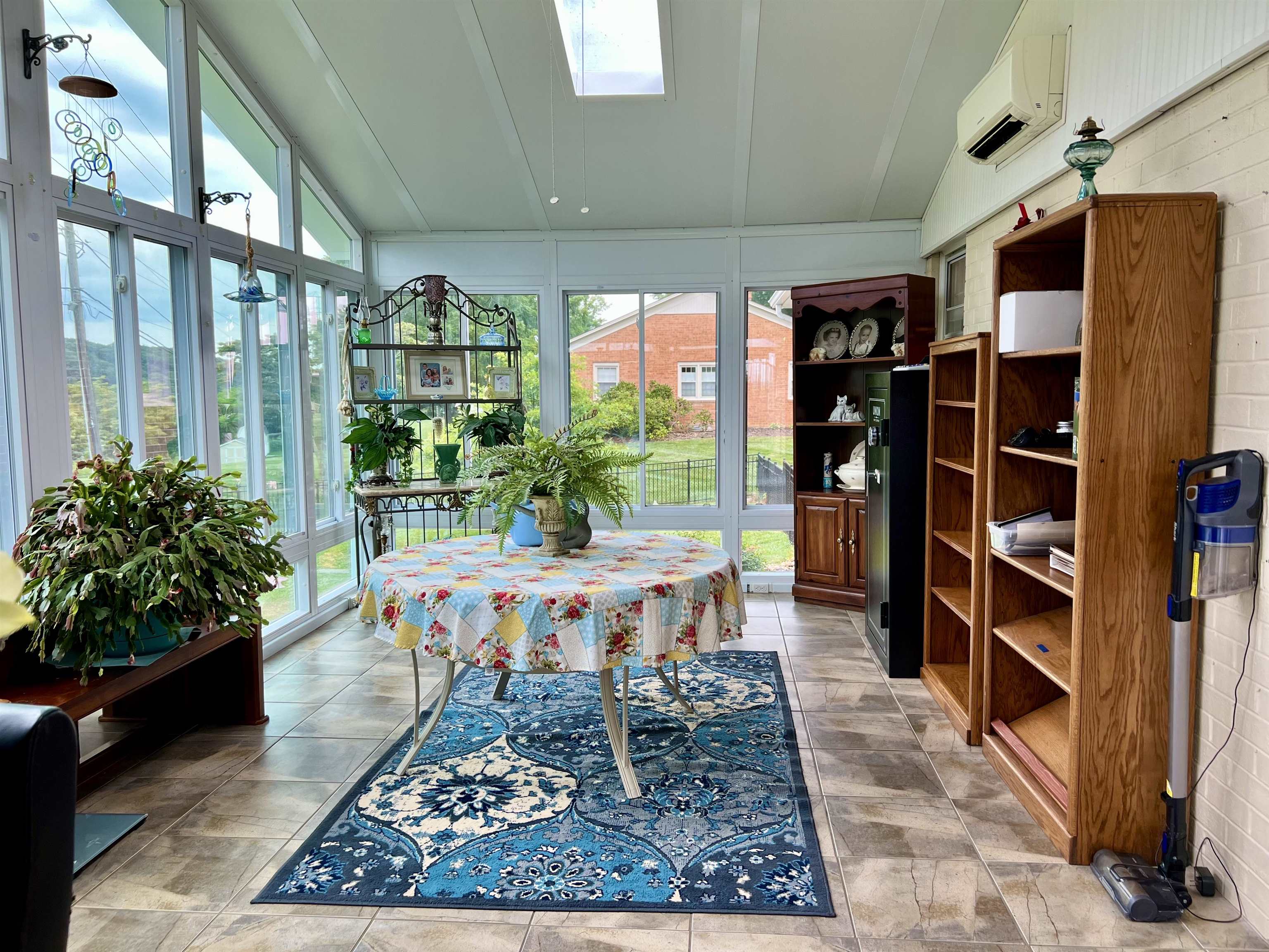 310 Summit Ridge Road