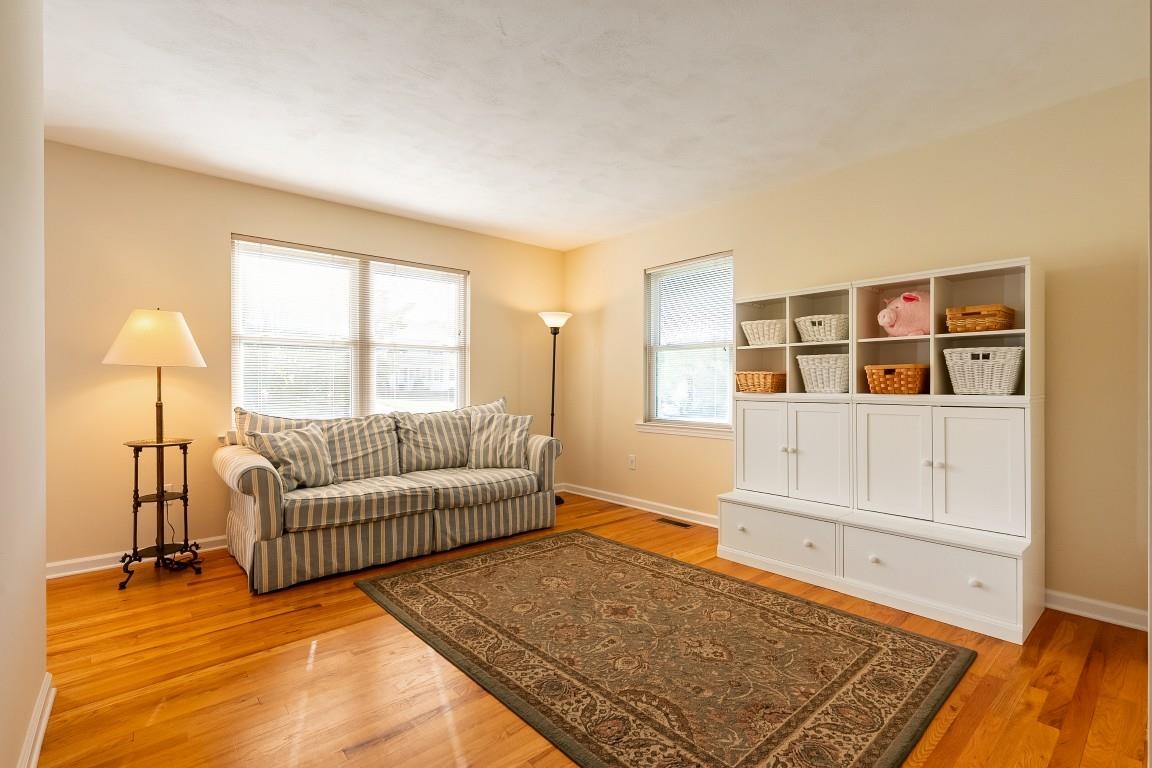 1607 WINSLOW Drive