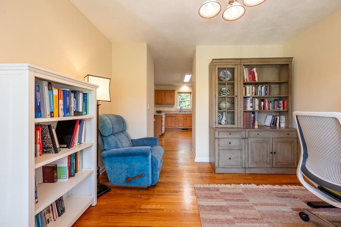 1607 WINSLOW Drive