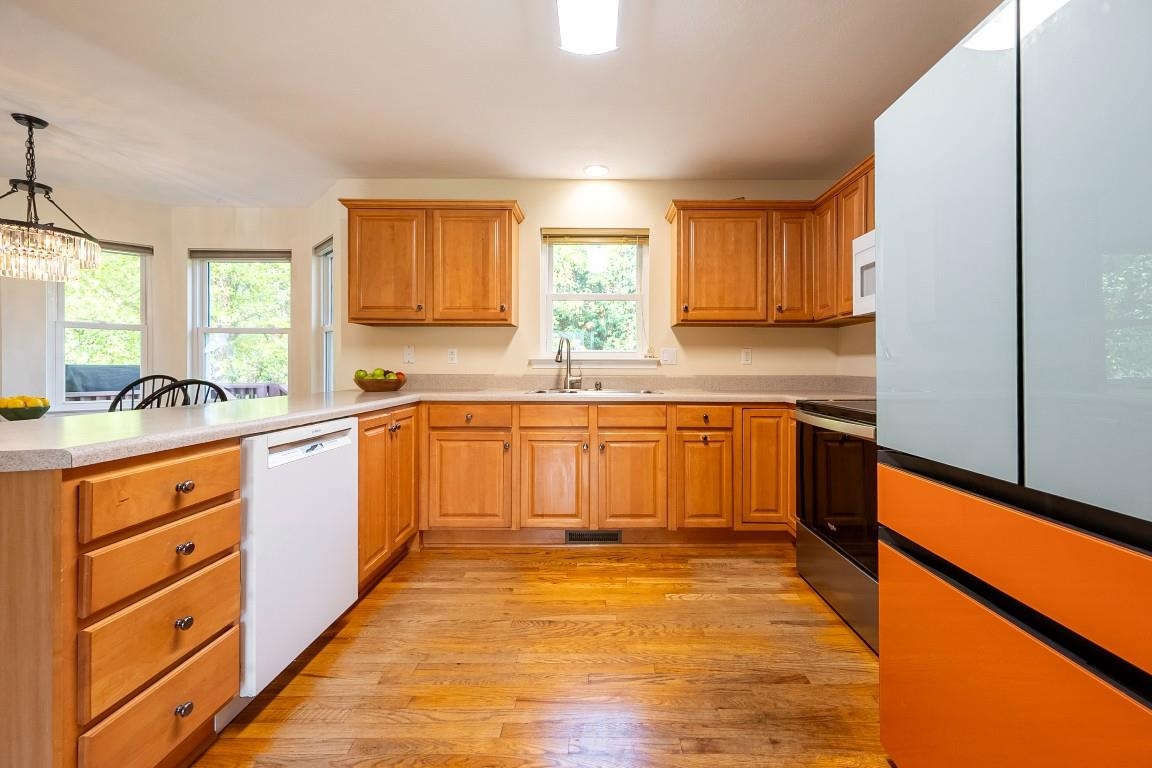 1607 WINSLOW Drive