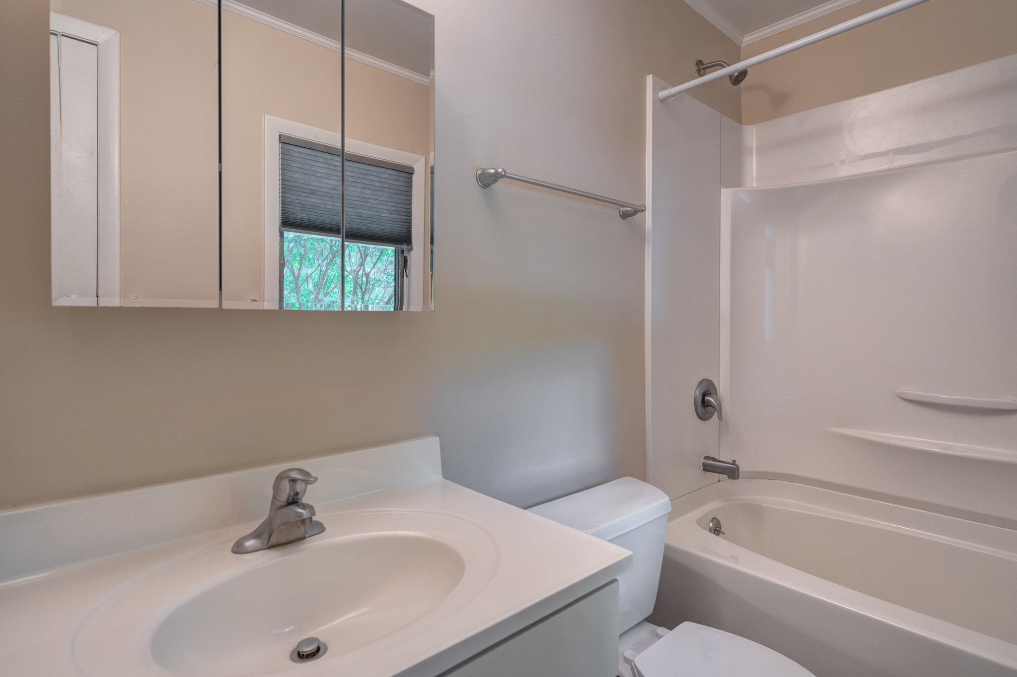 329 SHENANDOAH Circle