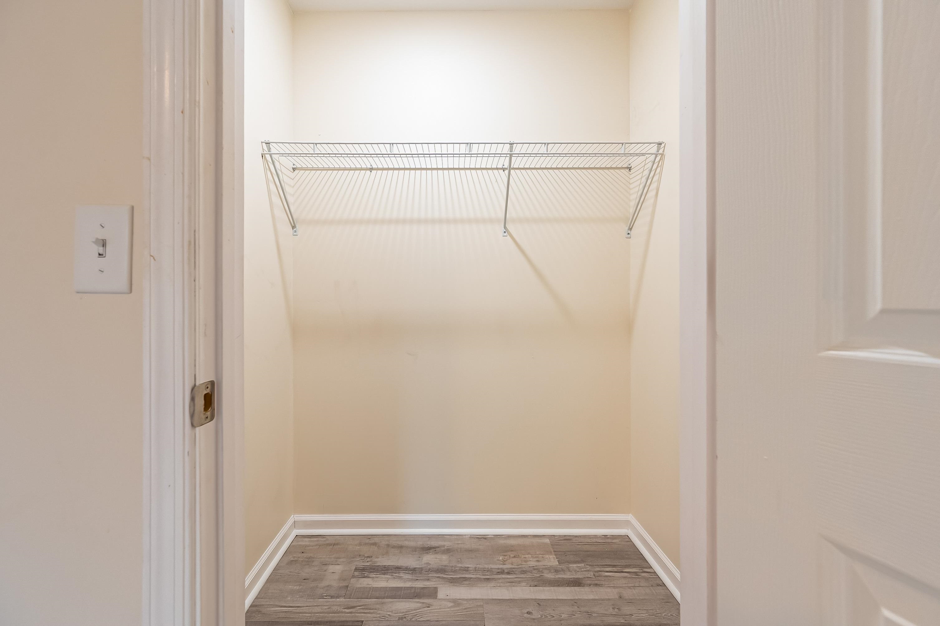 716 CHURCH Street SE