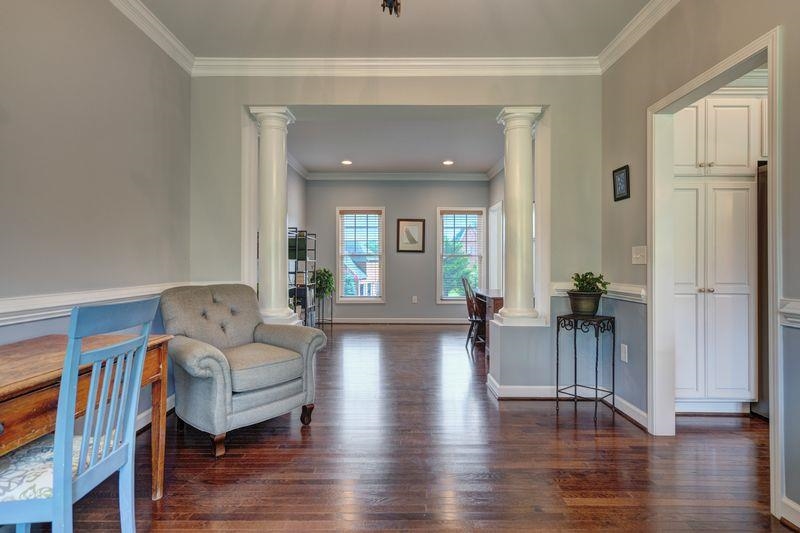 1209 BROCKTON Street