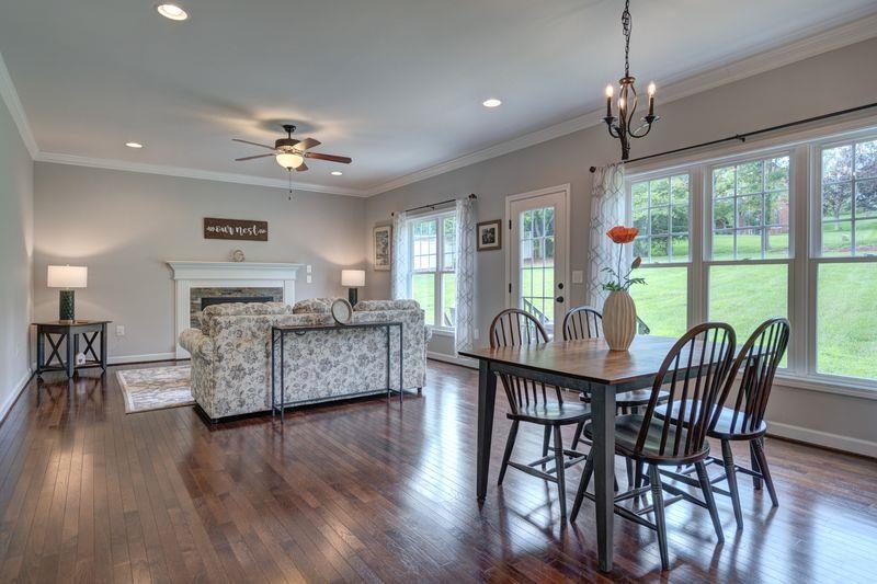 1209 BROCKTON Street