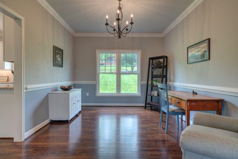 1209 BROCKTON Street