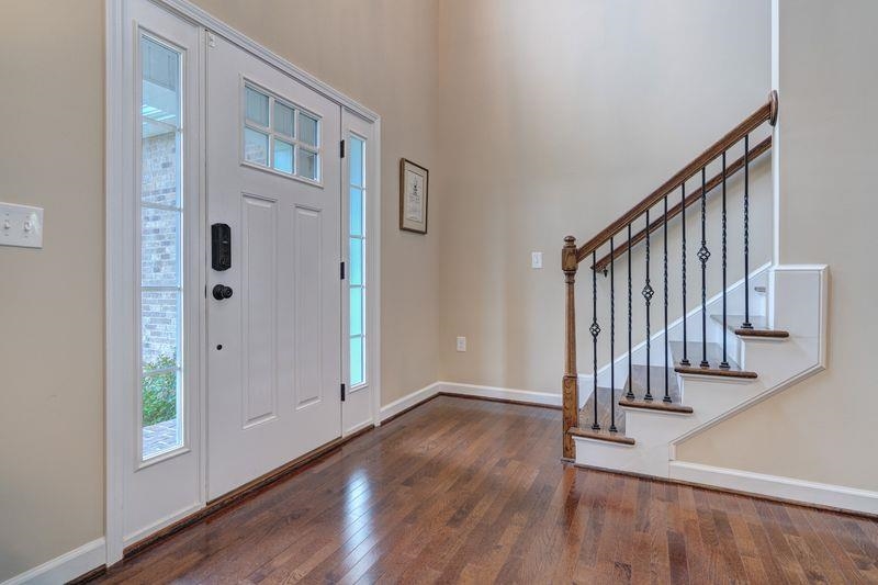 1209 BROCKTON Street